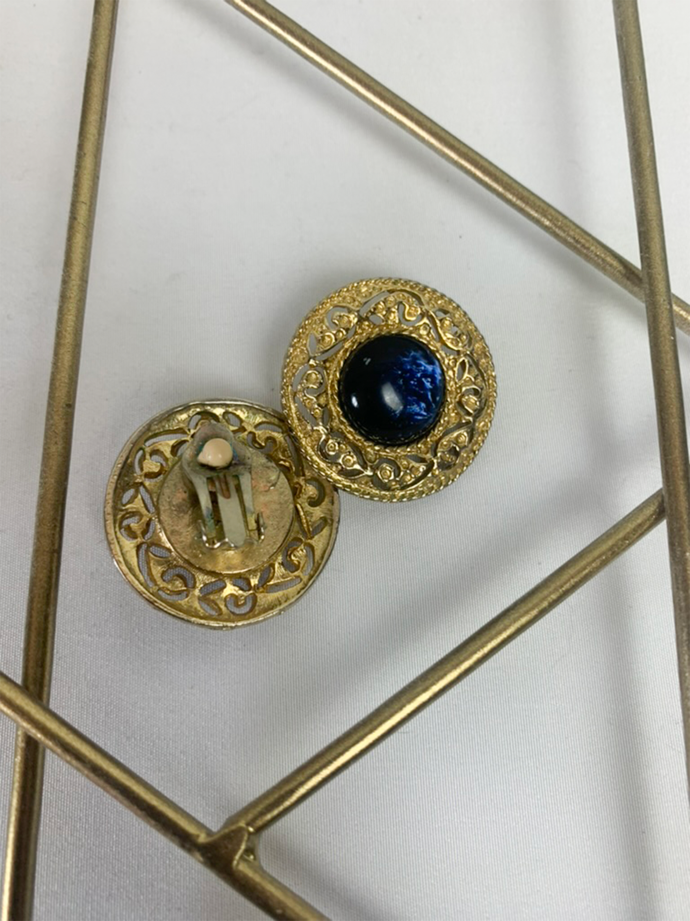 Boucles d'oreilles clips dorées et bleues vintage