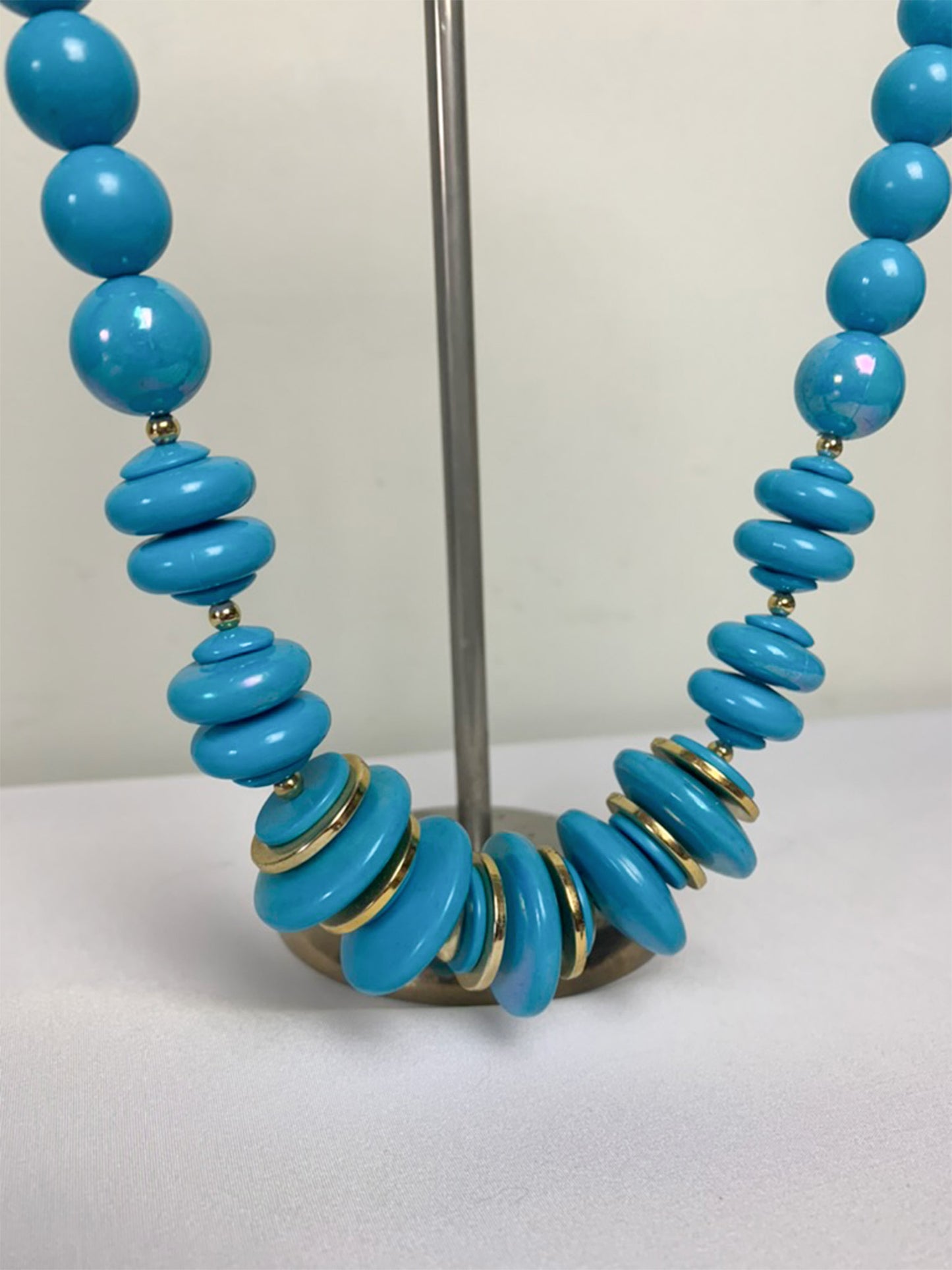 Collier fantaisie perles turquoise et dorées vintage