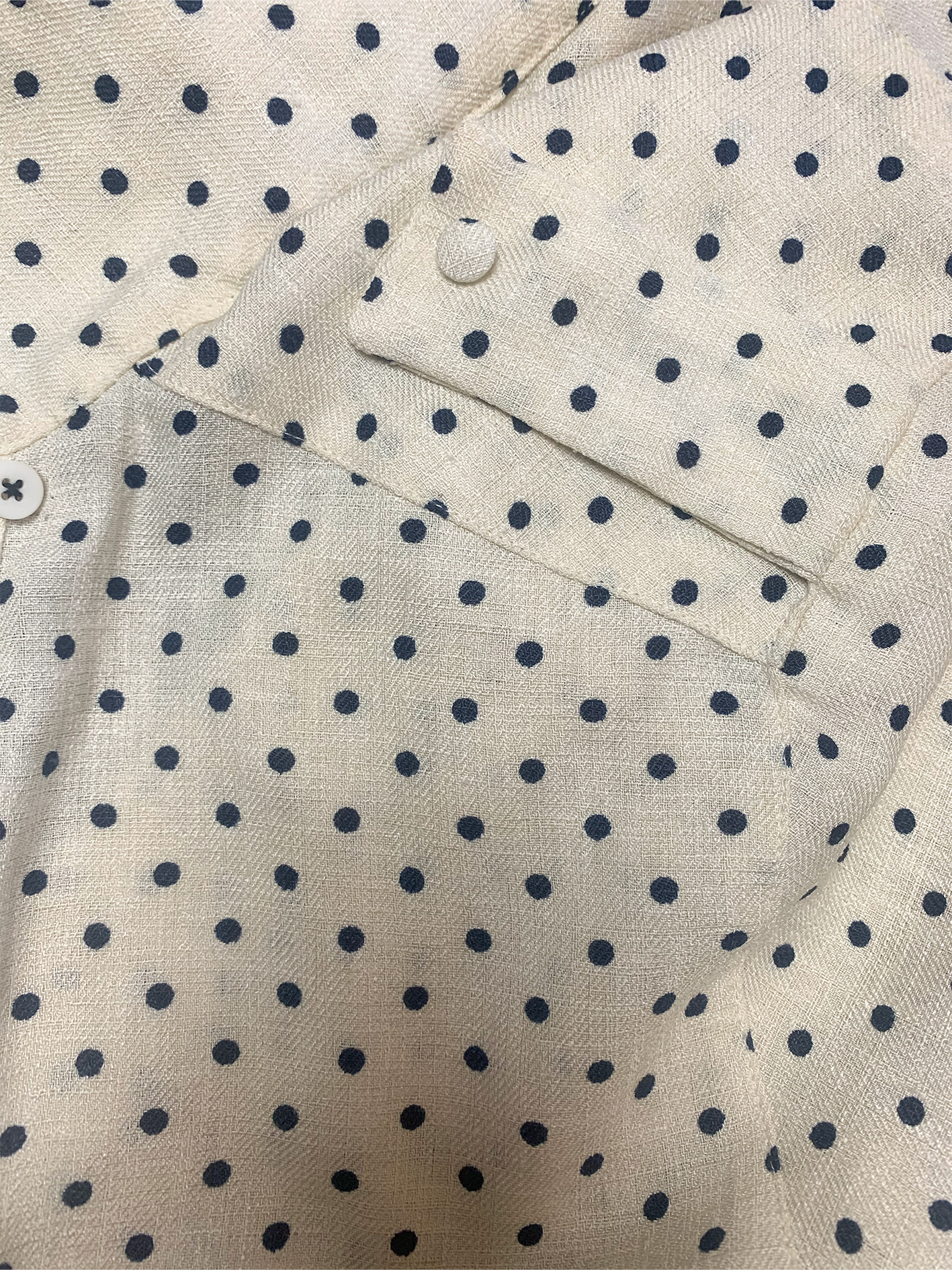 Blouse imprimée crème pois noir col multi-position vintage