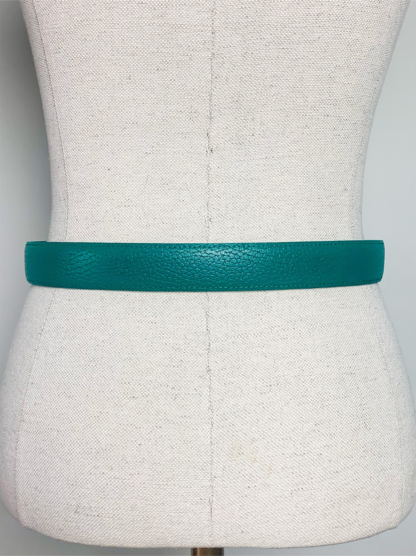Ceinture Vintage Cuir Véritable Vert Émeraude - Boucle Dorée - Made in France - Années 80/90 - T. 80 (38/40 FR)