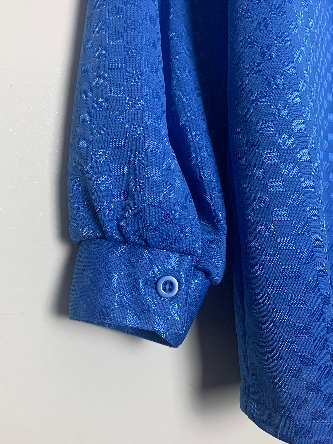 Chemisier bleu col cravate vintage