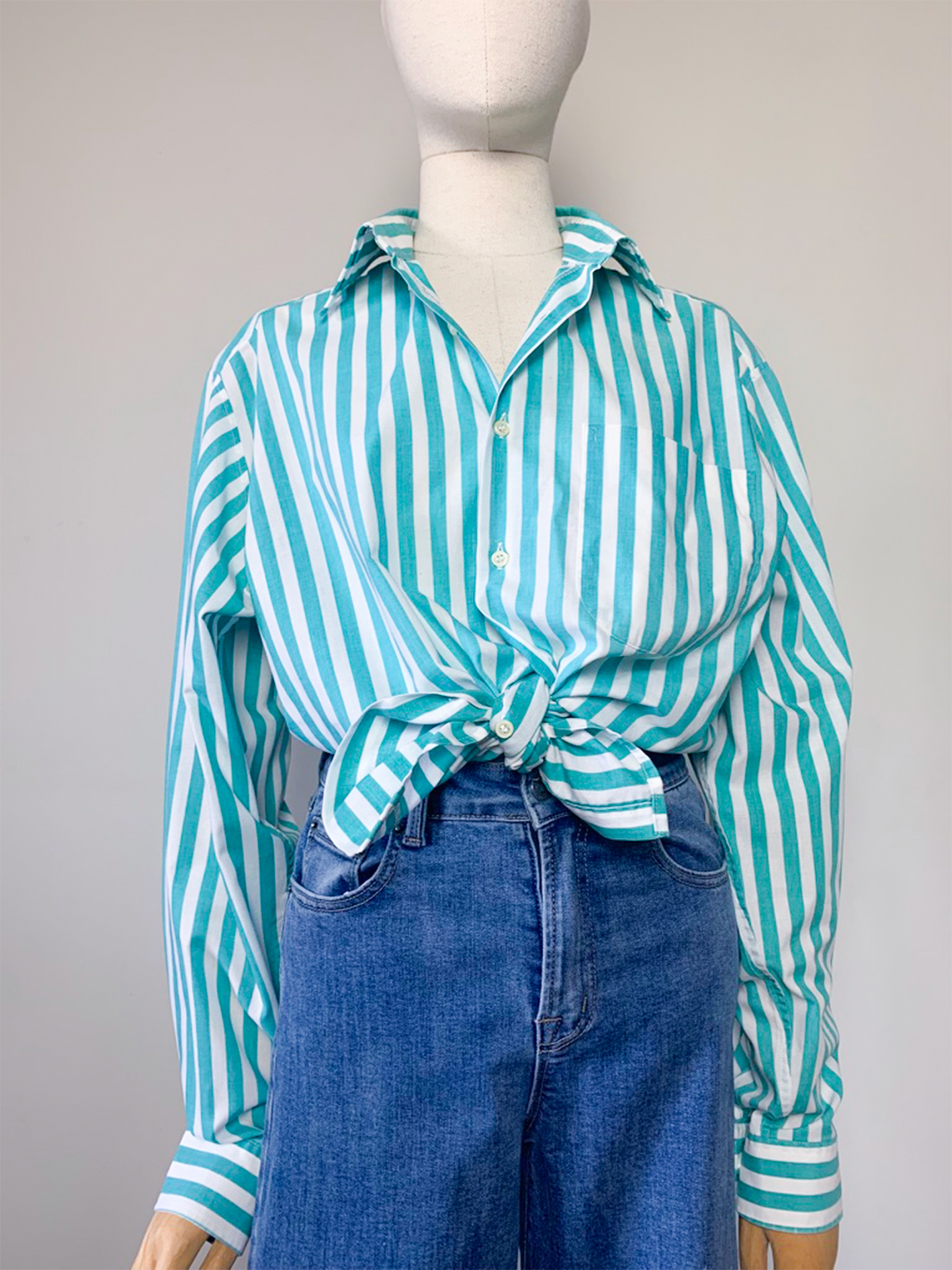 Chemise unisexe rayée blanche et turquoise Jacques Germain