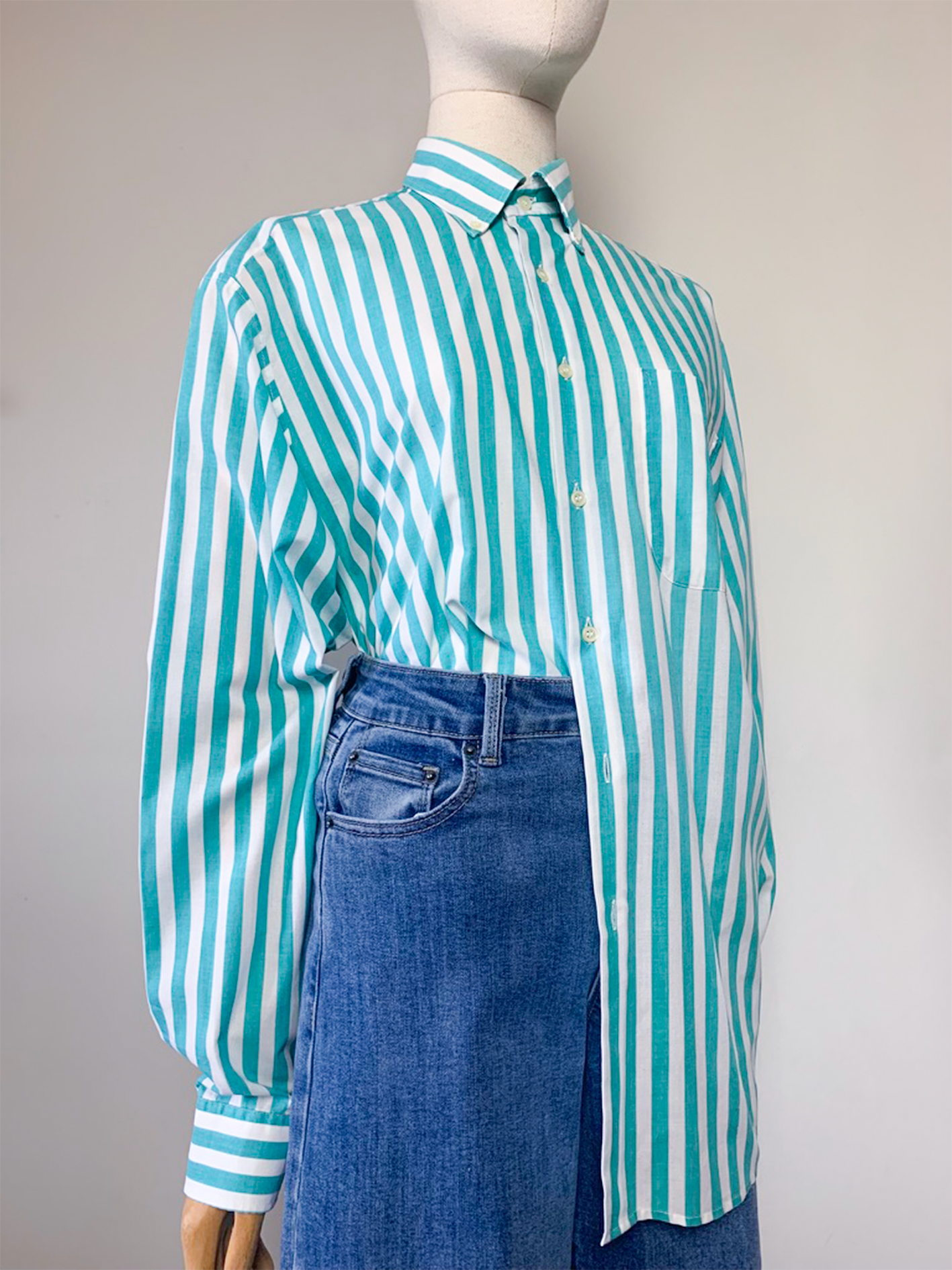 Chemise unisexe rayée blanche et turquoise Jacques Germain