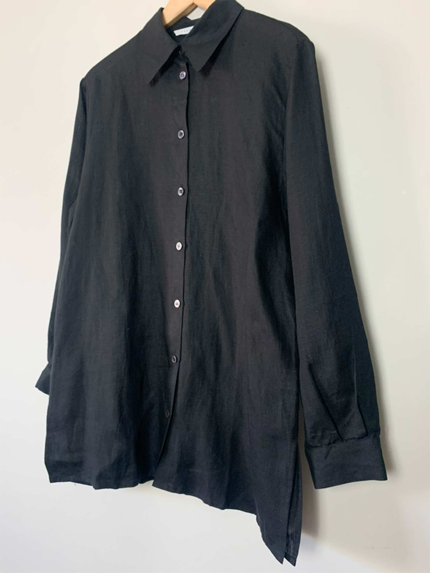 Chemise longue noire en pur lin coton Pennyblack