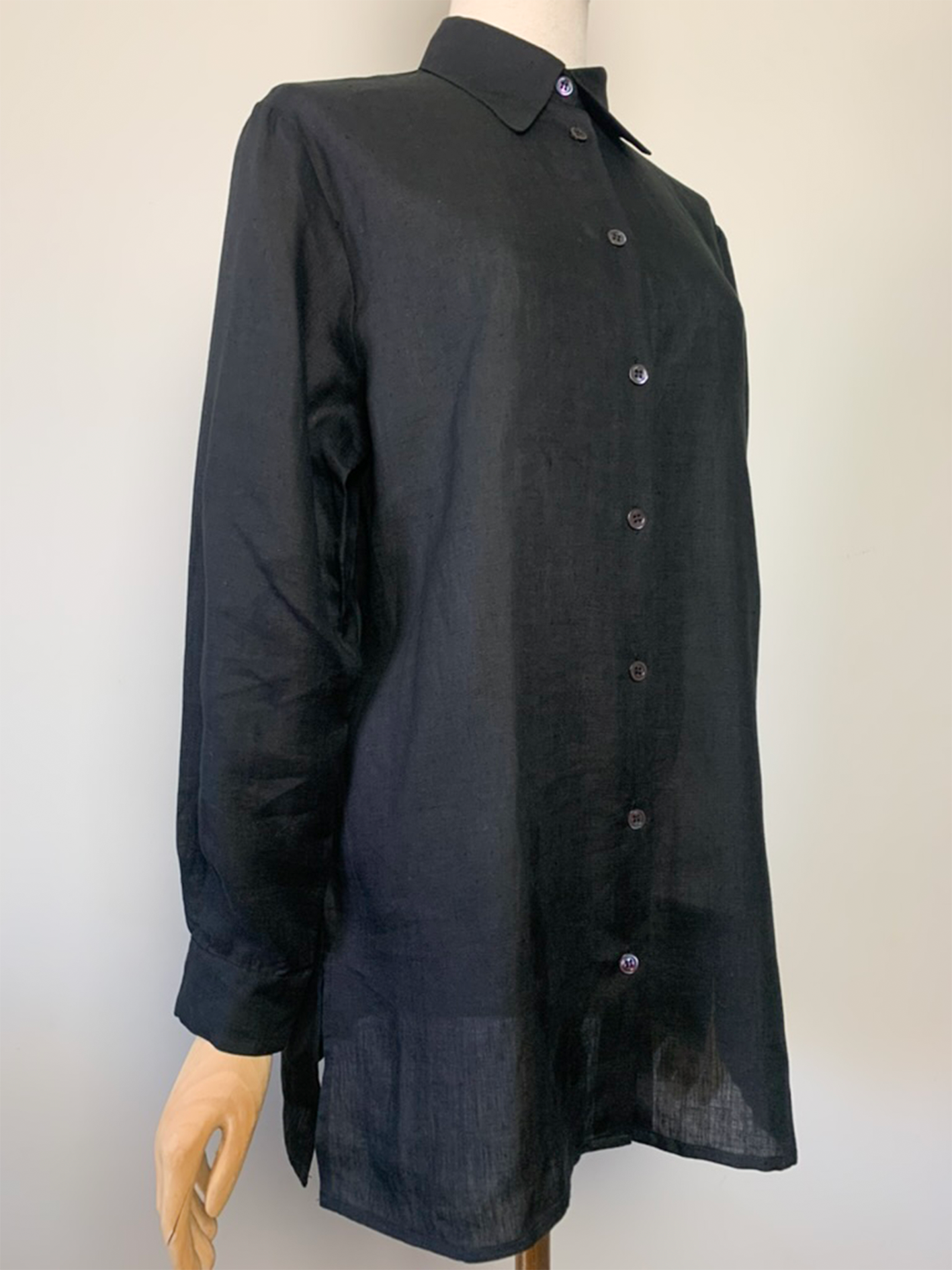 Chemise longue noire en pur lin coton Pennyblack