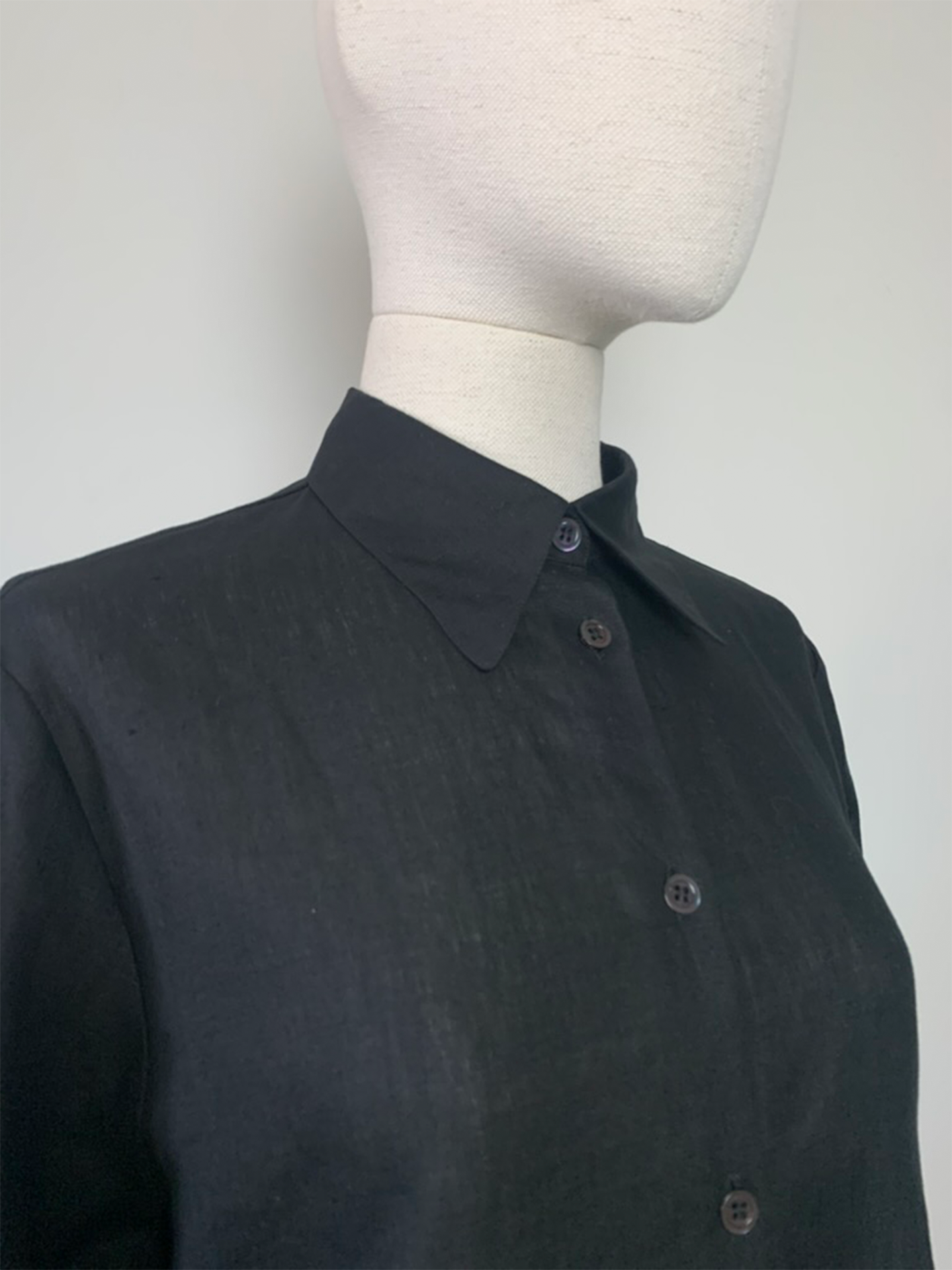 Chemise longue noire en pur lin coton Pennyblack