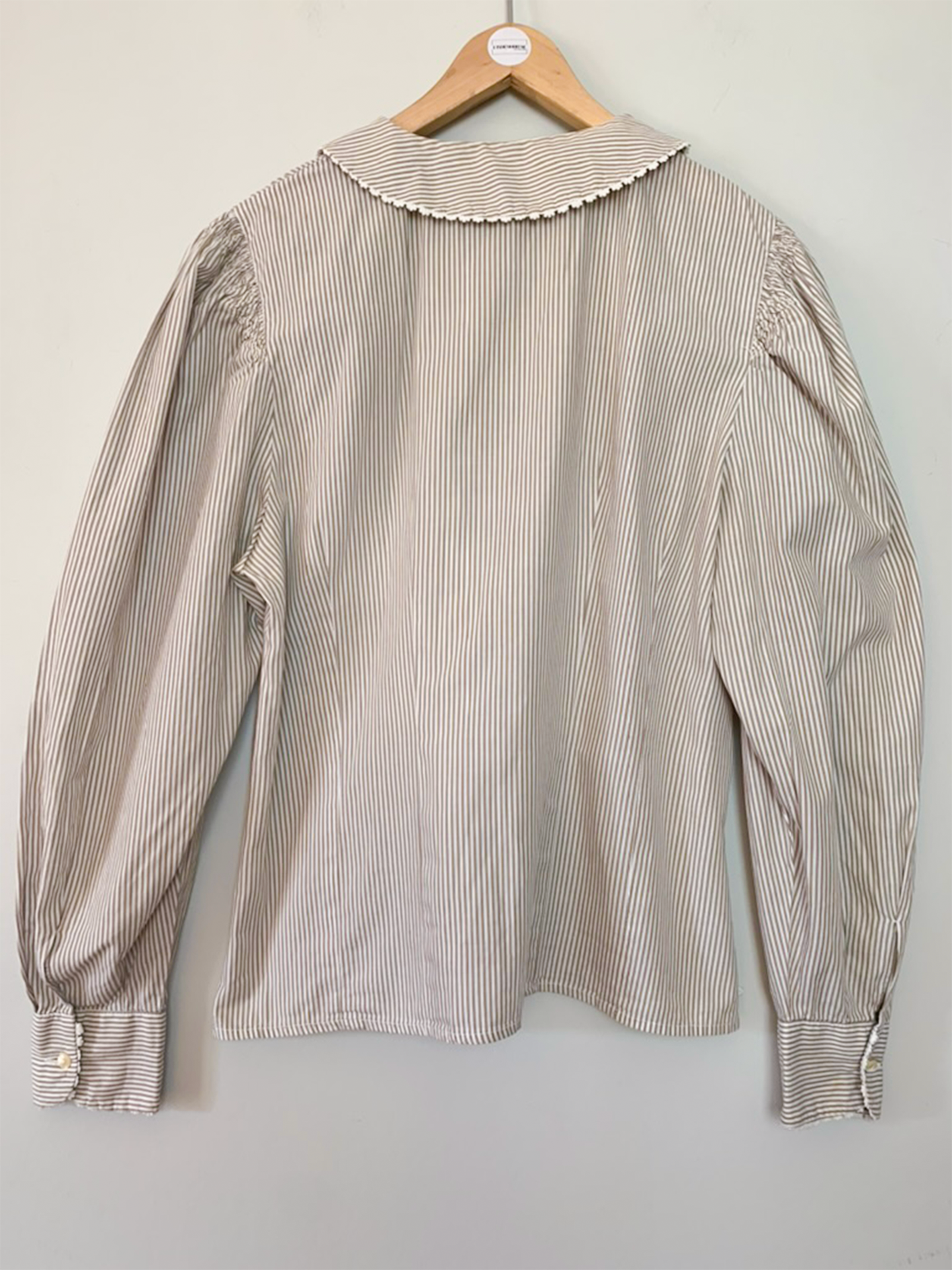 Chemise chemisier col Claudine rayée blanche et beige vintage