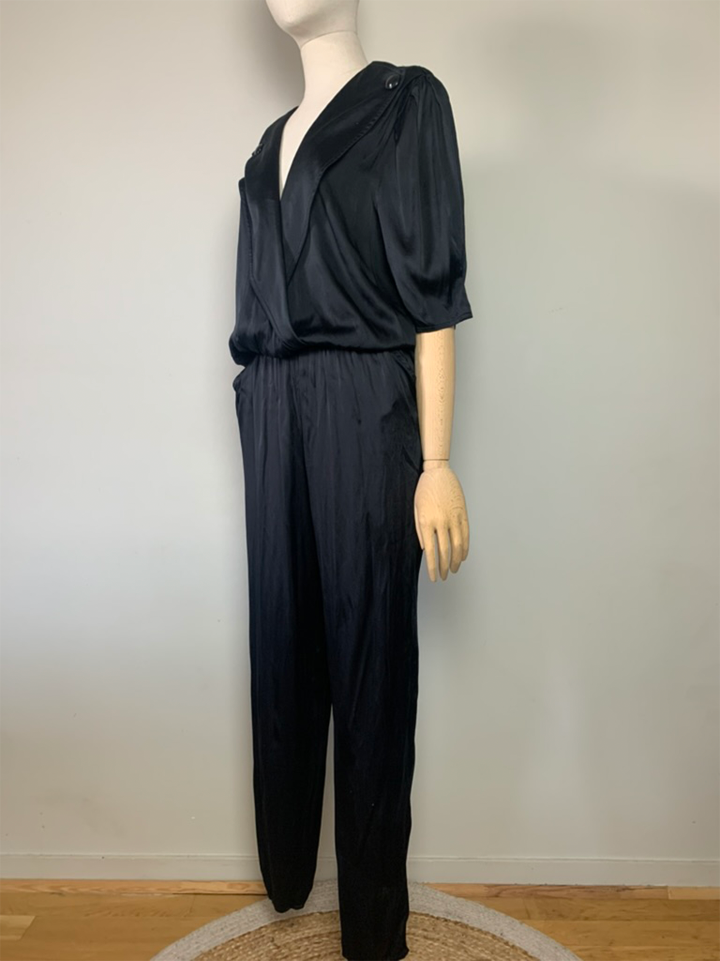Combipantalon noire chic manches courtes vintage