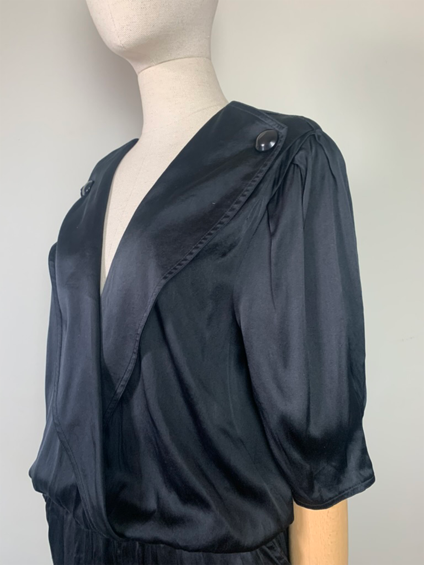 Combipantalon noire chic manches courtes vintage