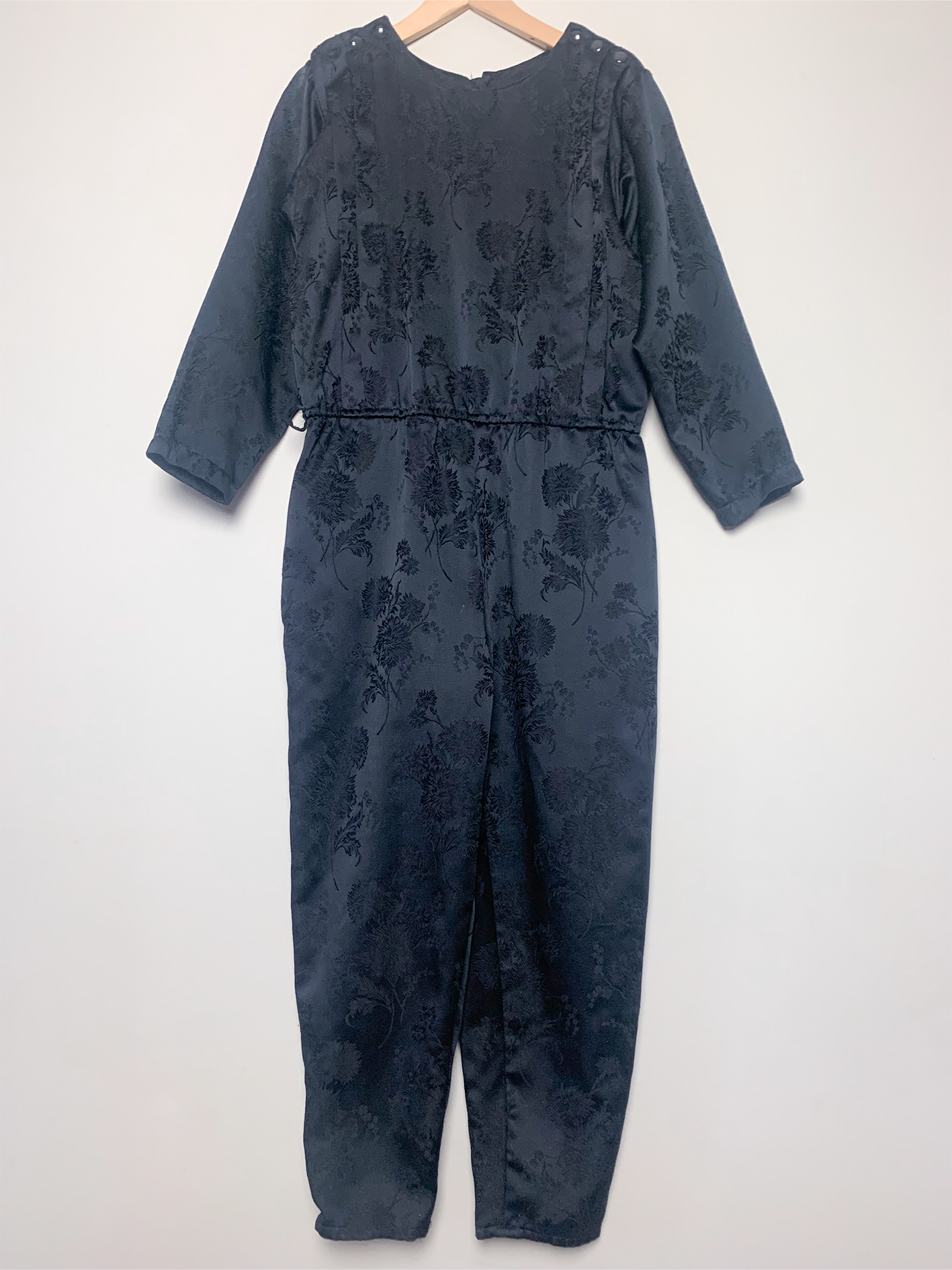 Combipantalon fluide noir surimprimé fleurs vintage Marely’s
