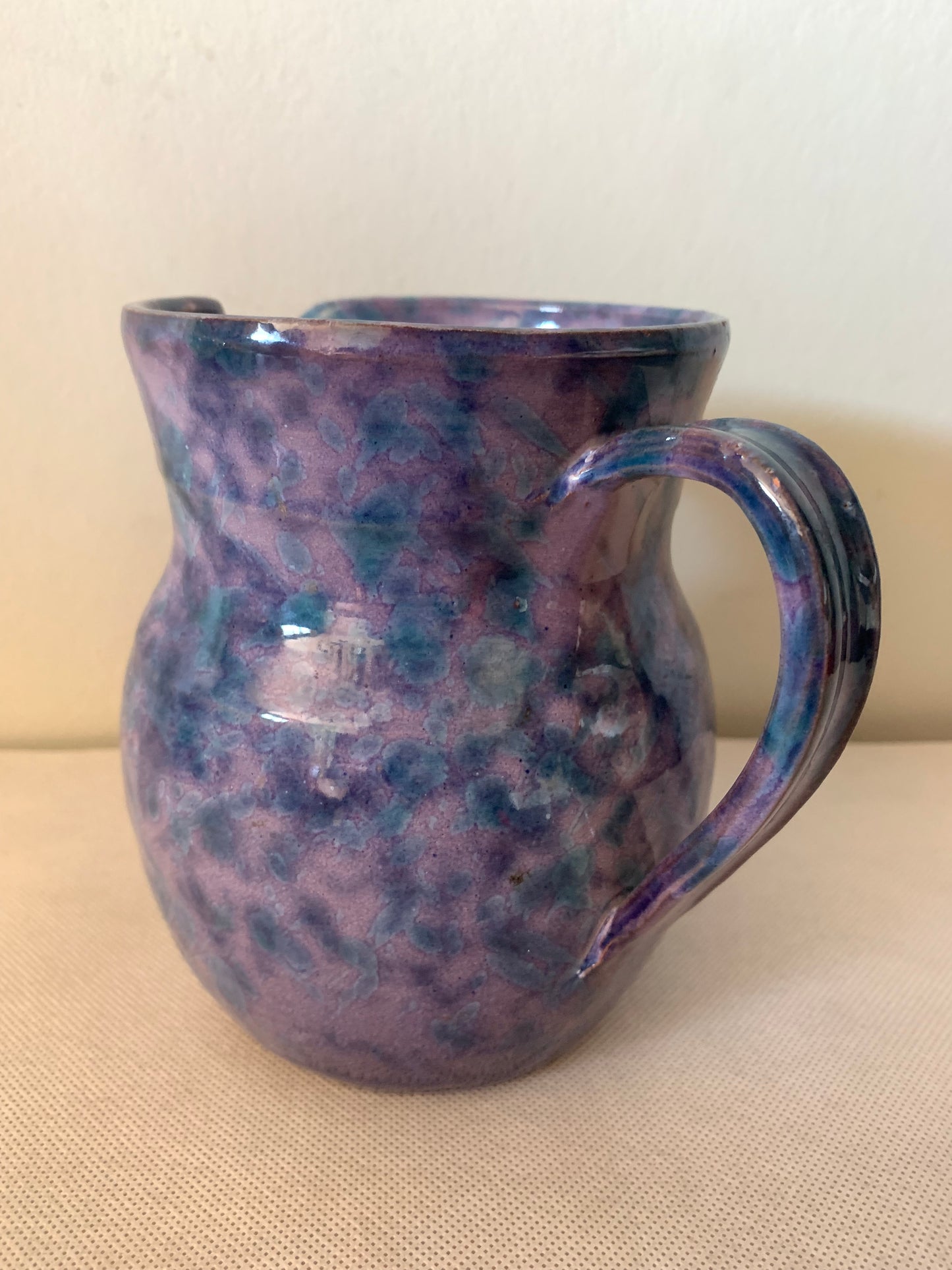 Pot pichet broc en céramique mauve et bleu vintage