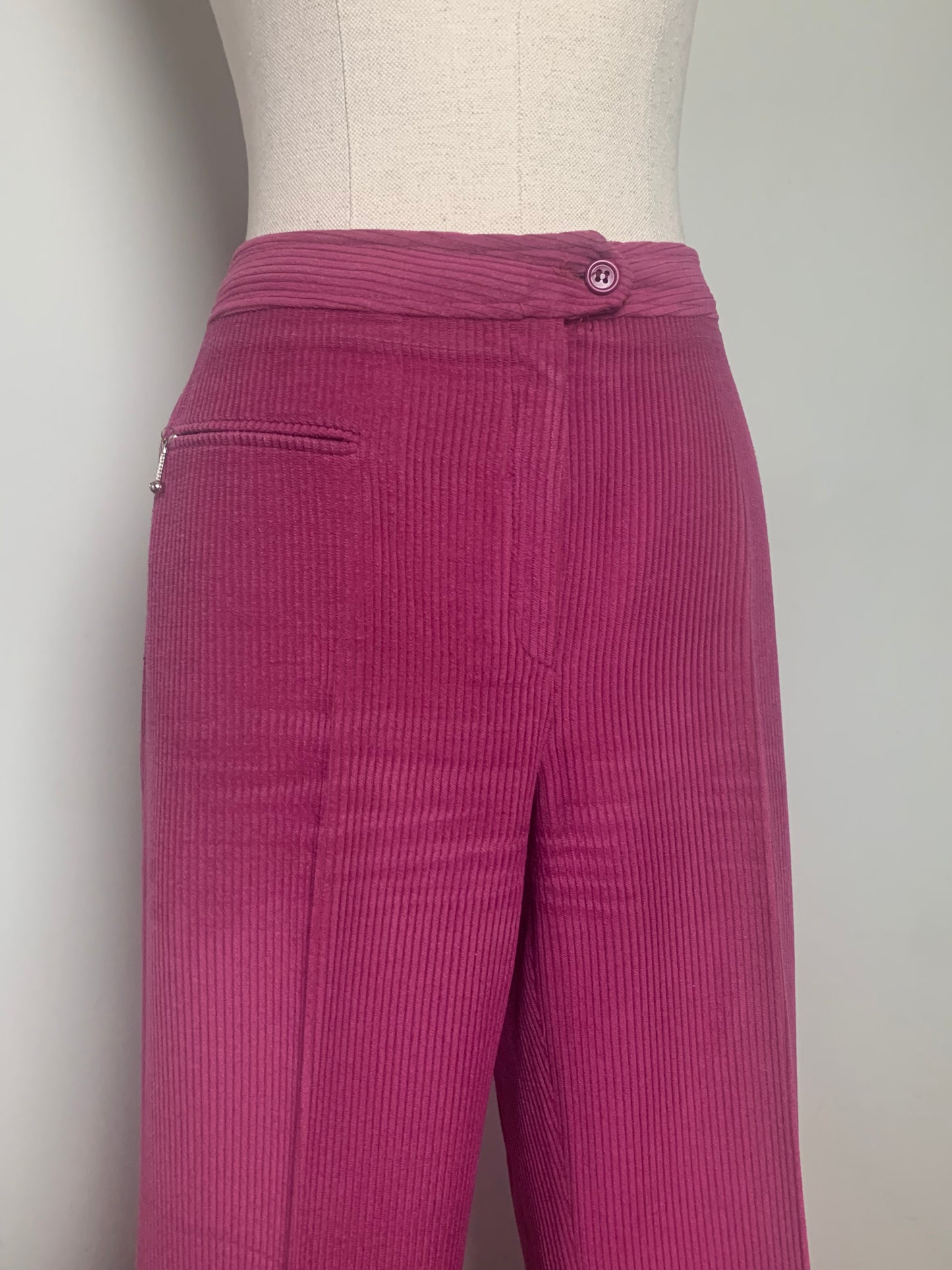 Pantalon femme velours côtelé rose vintage