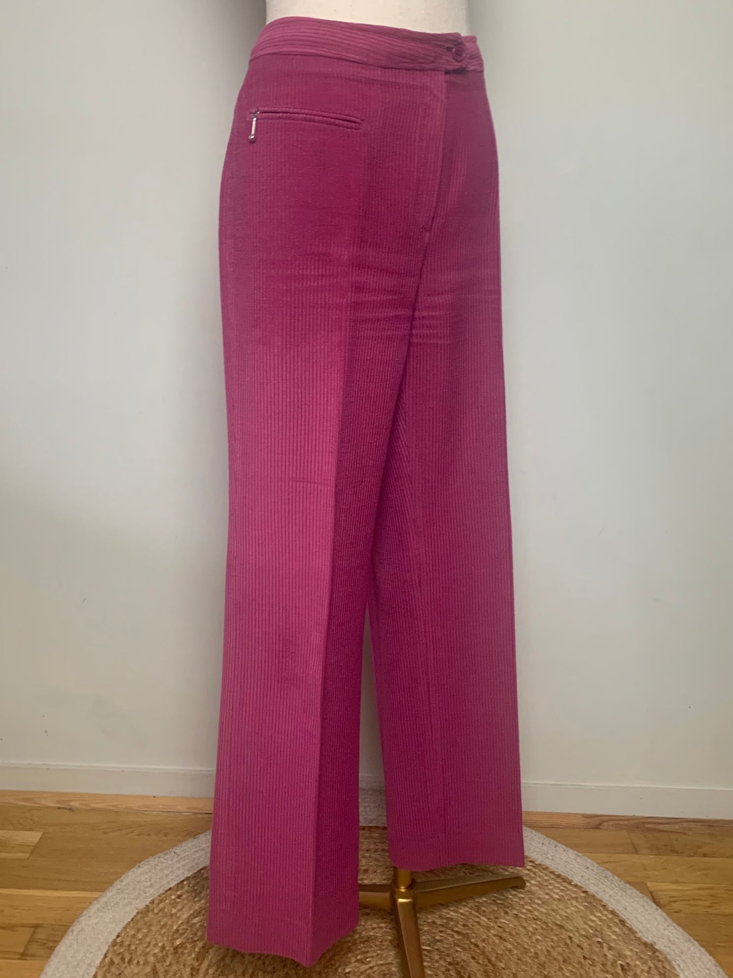 Pantalon femme velours côtelé rose vintage