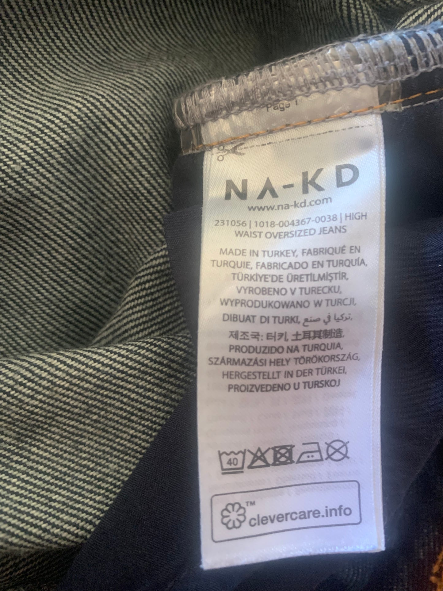 Jean femme mom indigo NA-KD