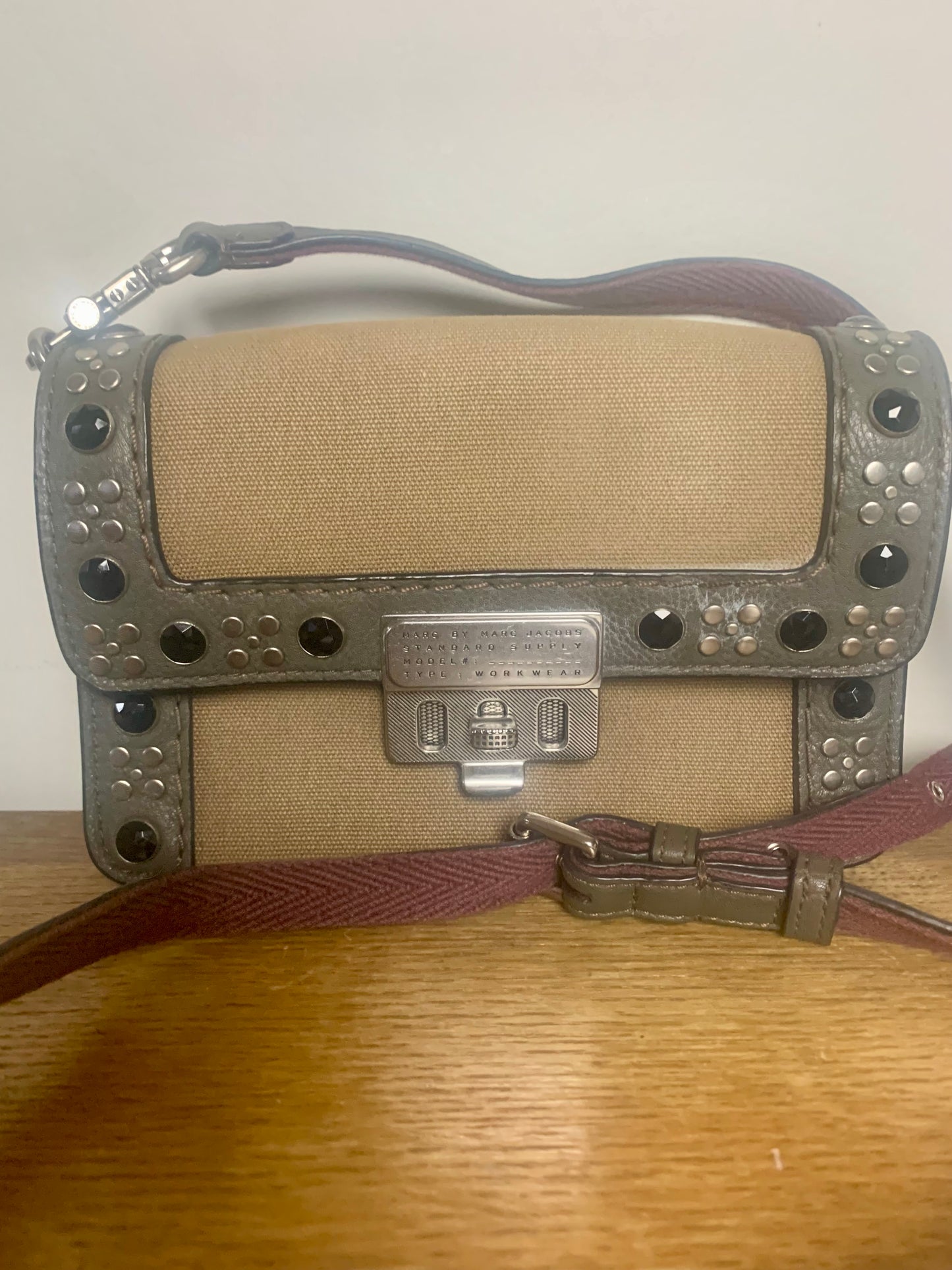 Sac bi matière toile et cuir style militaire Marc by Marc Jacobs