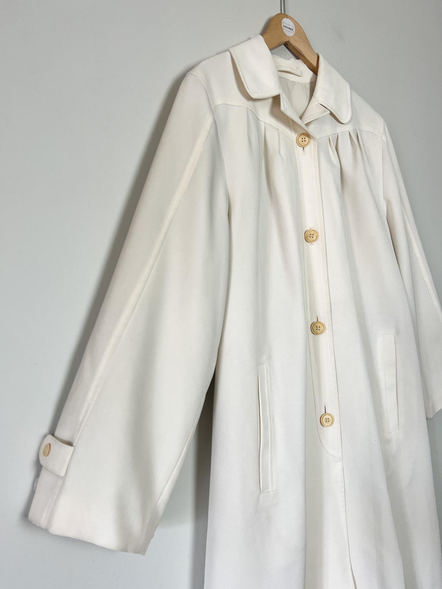 Manteau Vintage Crème des Années 70 - Ceinture & Détails au Dos - T. 38/40