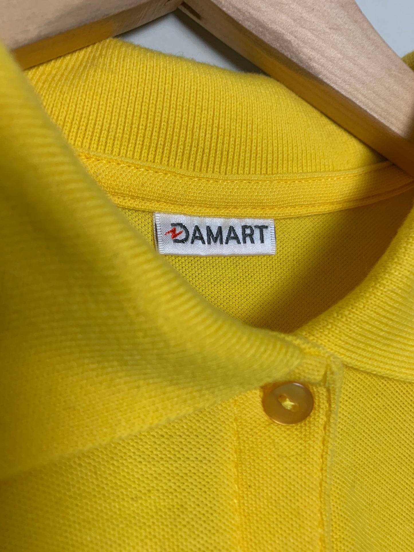 Polo femme manches courtes en coton jaune vintage Damart