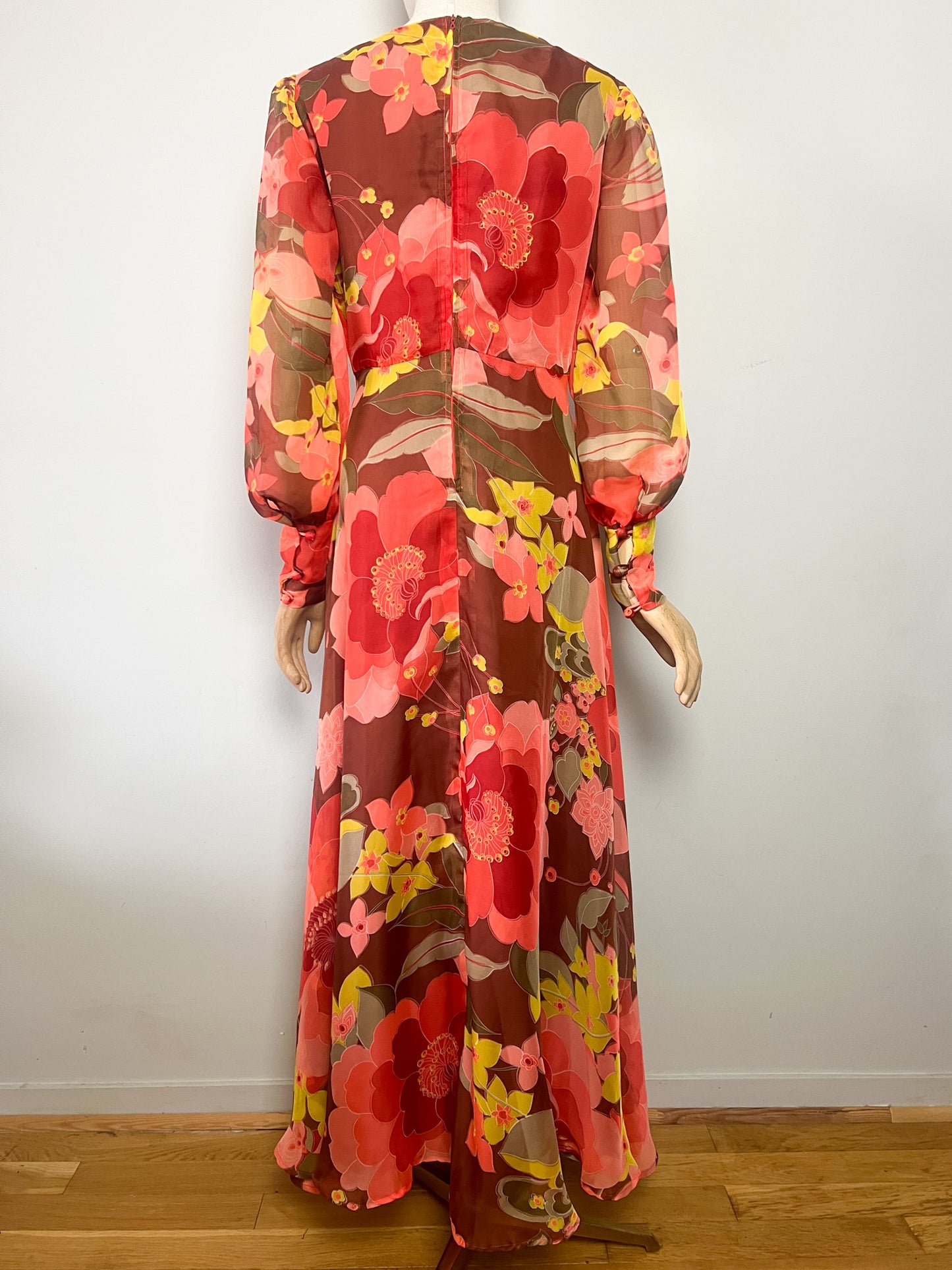 Robe Longue Vaporeuse Vintage Années 70 - Imprimé Floral Chaleureux - Fabriquée en France - T. 36/38