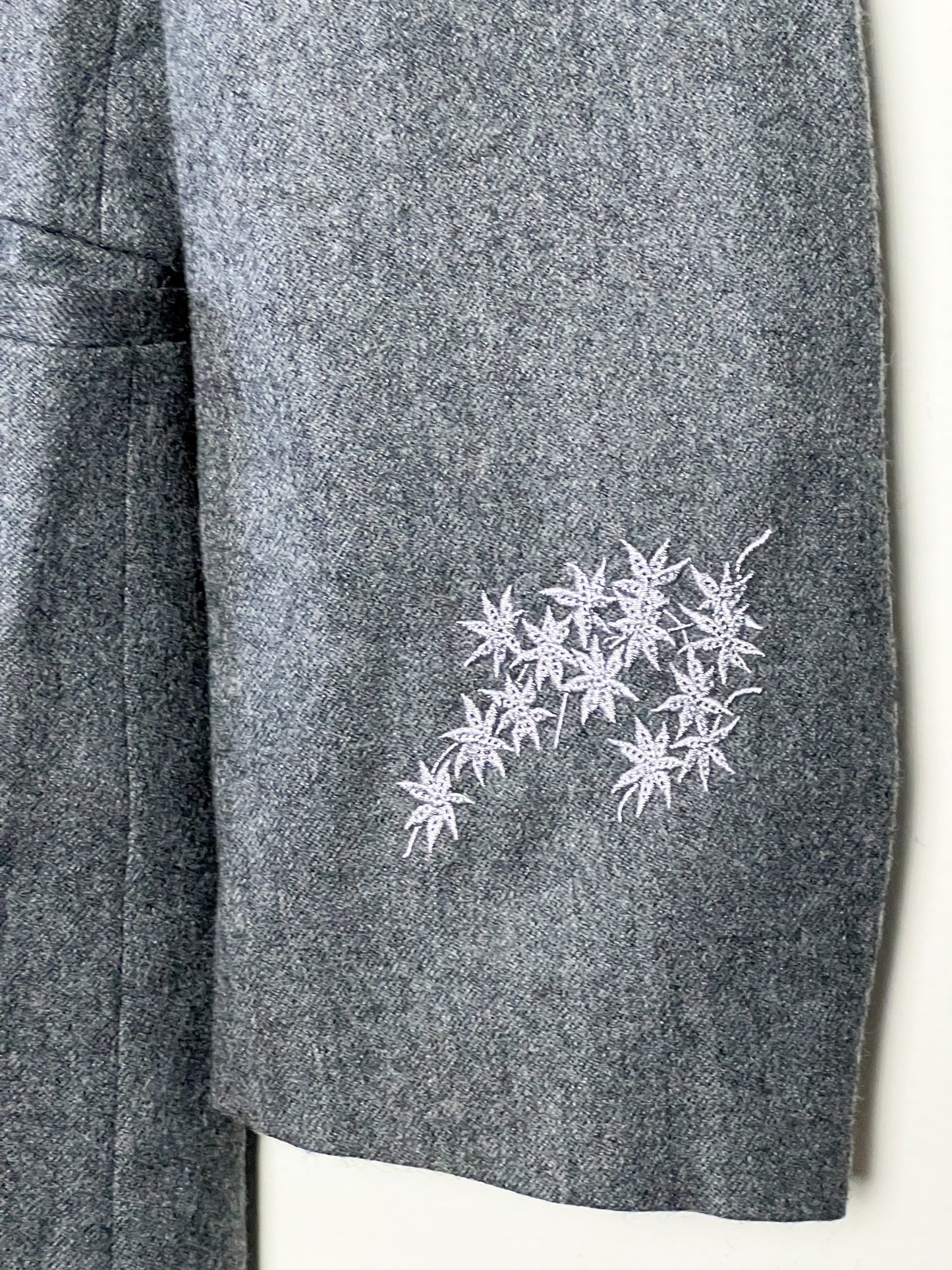 Manteau Armand Ventilo Vintage - Laine Grise Brodée - Col Montant - Années 80/90 - T. 42