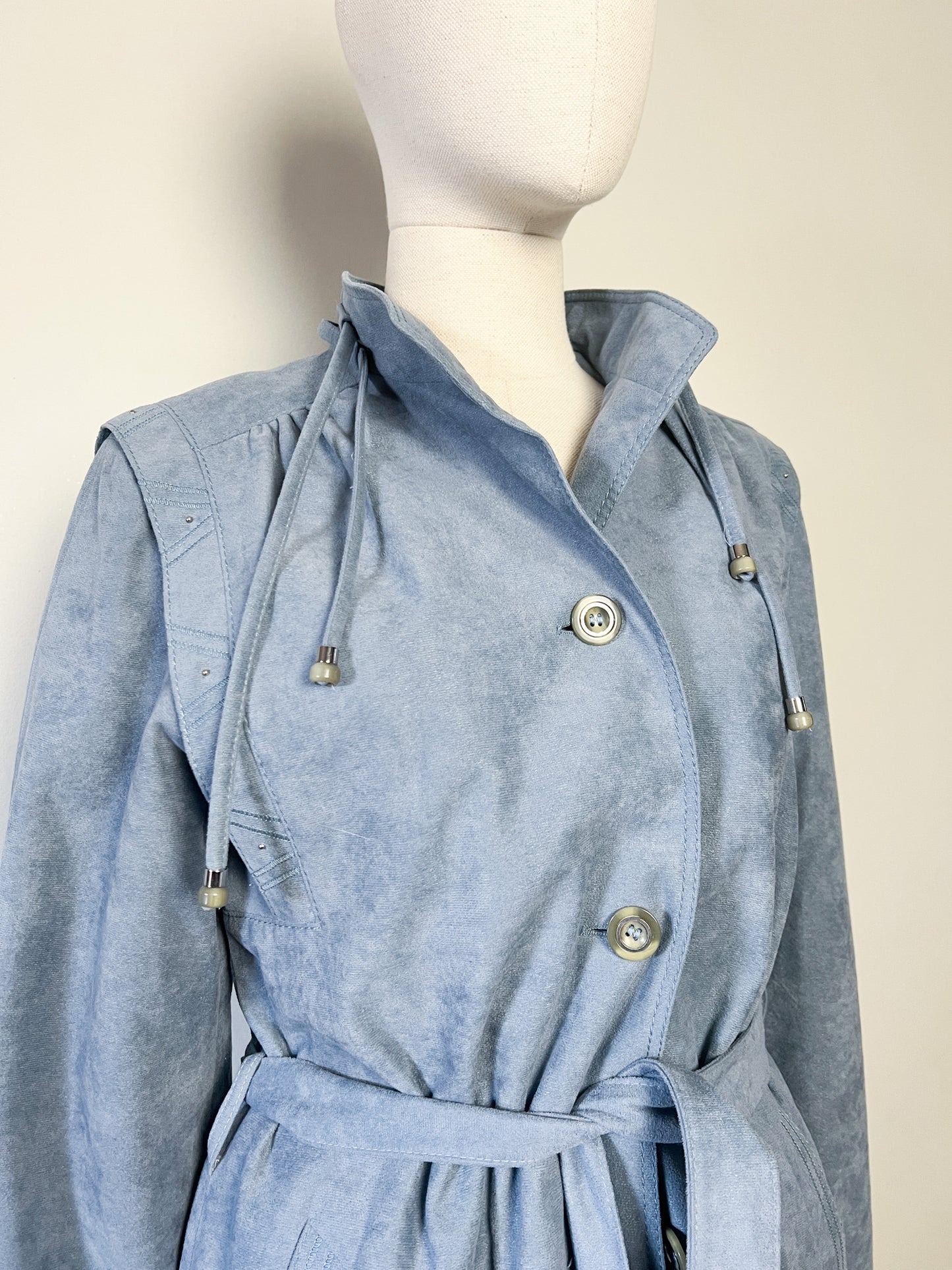 Manteau Long Vintage GOTZ MODELL - Suédine Bleu Ciel Années 80 - T. 38/40