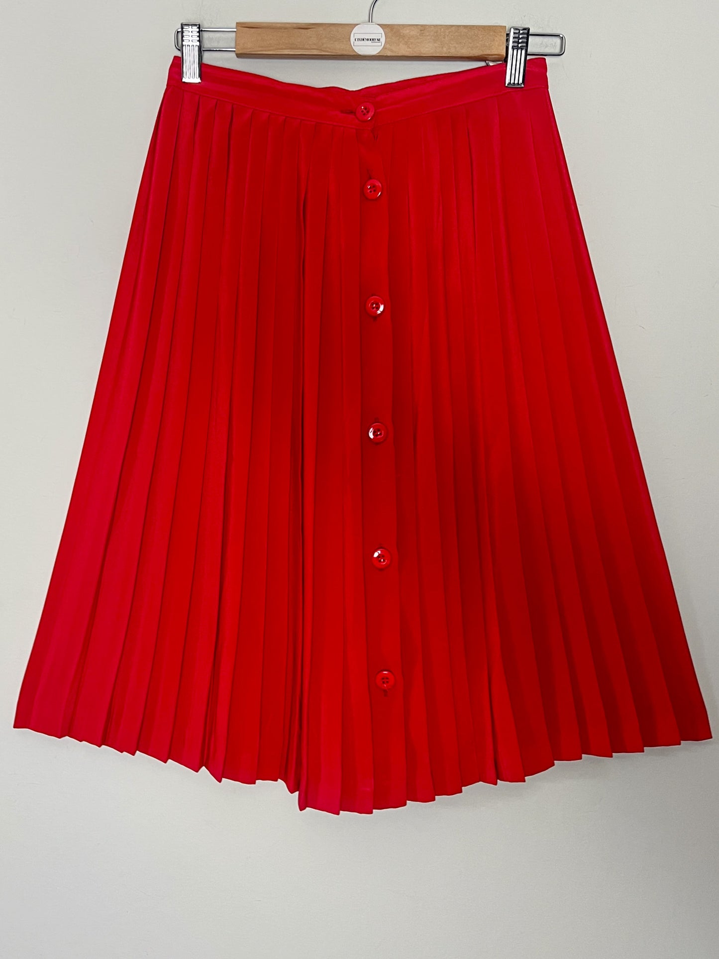 Jupe Vintage Plissée Rouge Boutonnée Devant - 100% Polyester - Made in France - Années 70/80 - T. 36 FR (S)