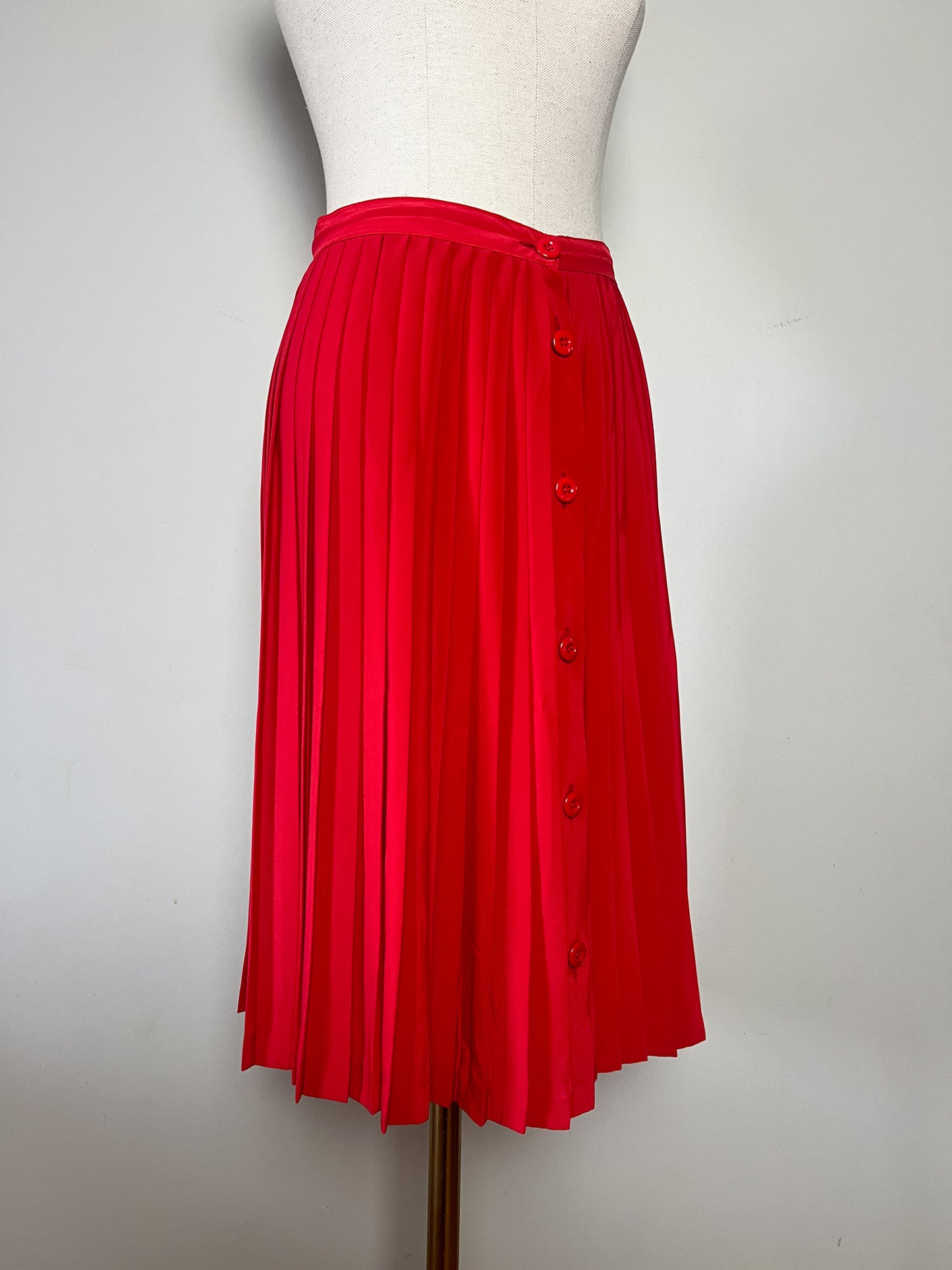 Jupe Vintage Plissée Rouge Boutonnée Devant - 100% Polyester - Made in France - Années 70/80 - T. 36 FR (S)