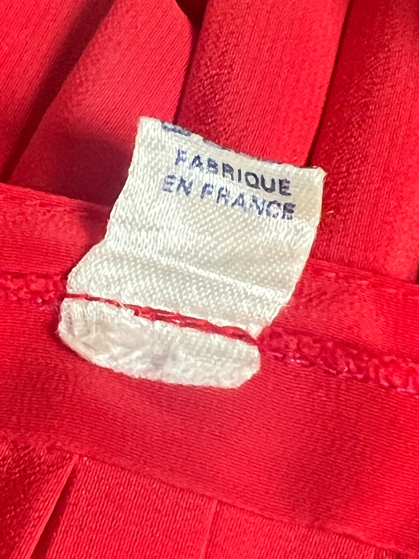 Jupe Vintage Plissée Rouge Boutonnée Devant - 100% Polyester - Made in France - Années 70/80 - T. 36 FR (S)