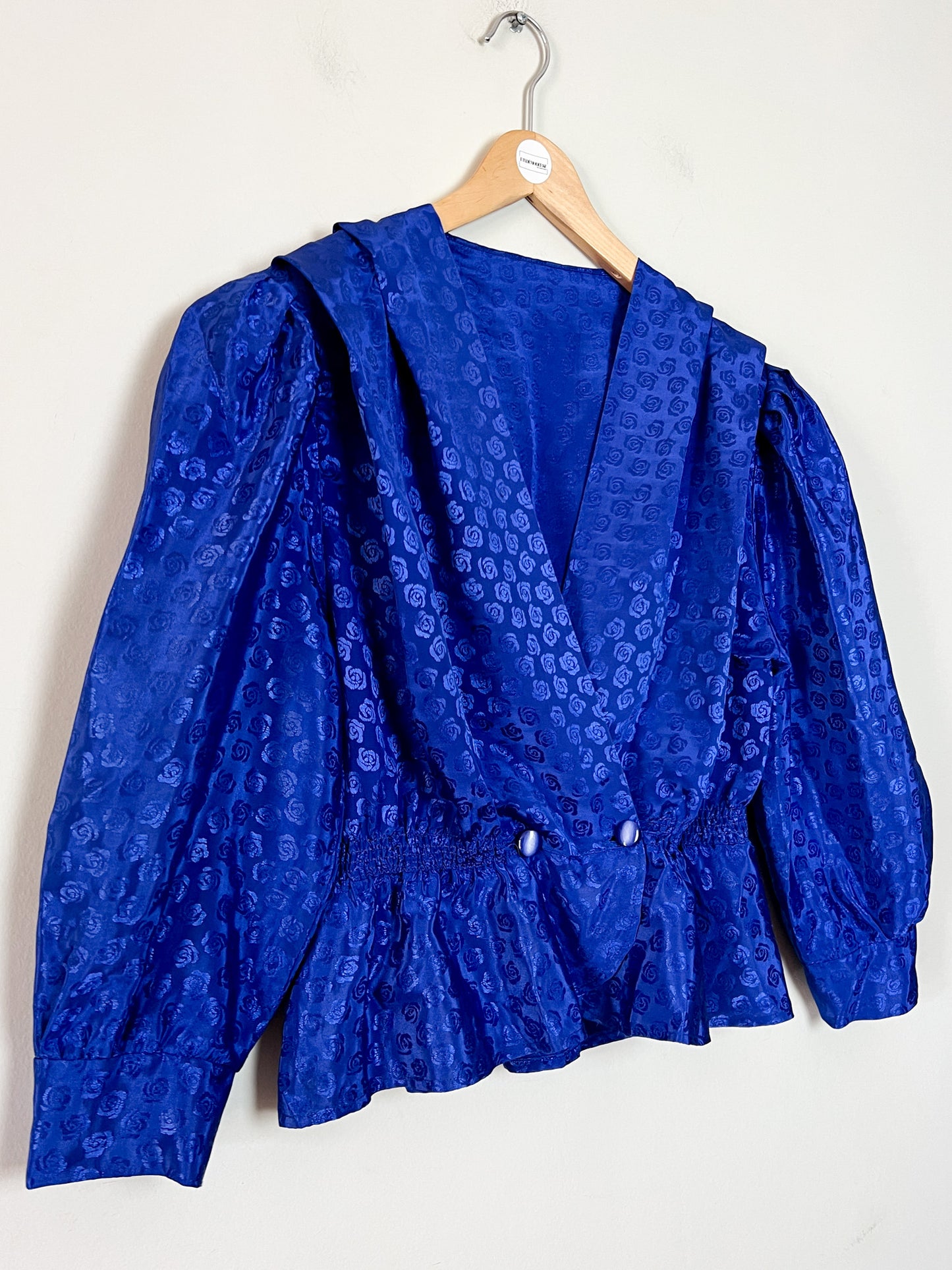 Blouse Vintage Années 80 Bleue Roi Damassée Roses - Croisée & Basques - T. 38 FR (M)