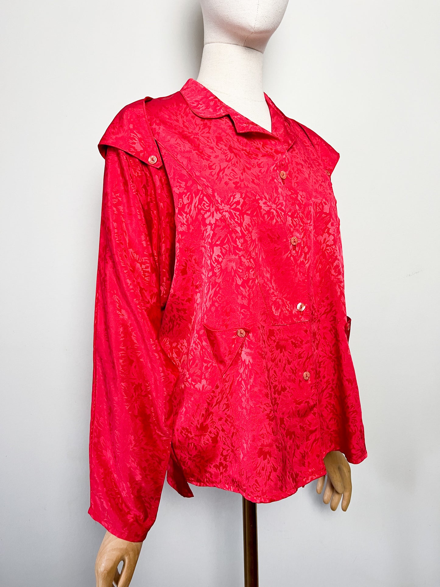 Blouse Chemisier Vintage Oversize Rouge Damassé - Col Modulable - Années 80/90 - T. 38 à 44 FR (M à XXL)