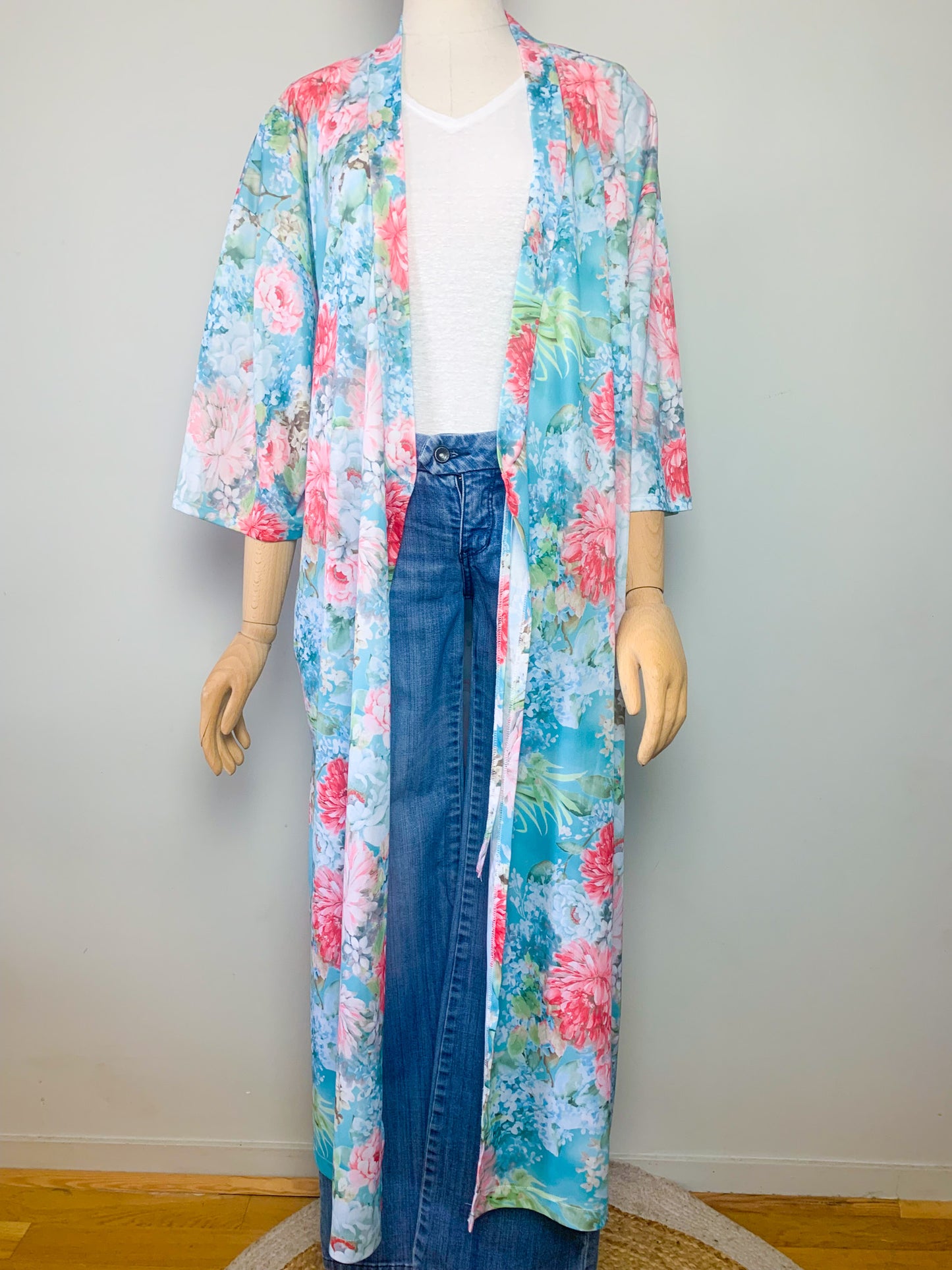 Veste longue légère ou robe de chambre vintage
