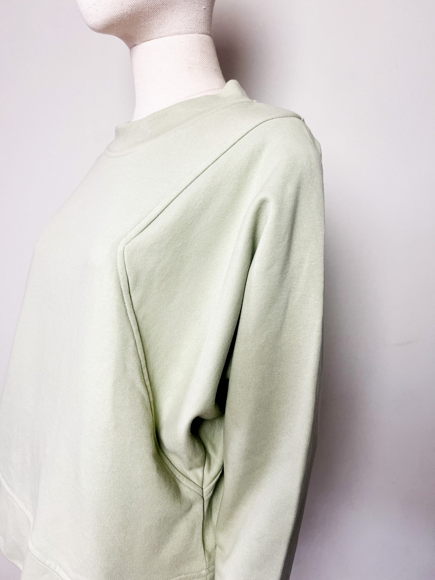 Sweatshirt Caroll Rétro 80's / 90's - Coupe Blousante Courte - Vert Pâle - T. M (38/40)