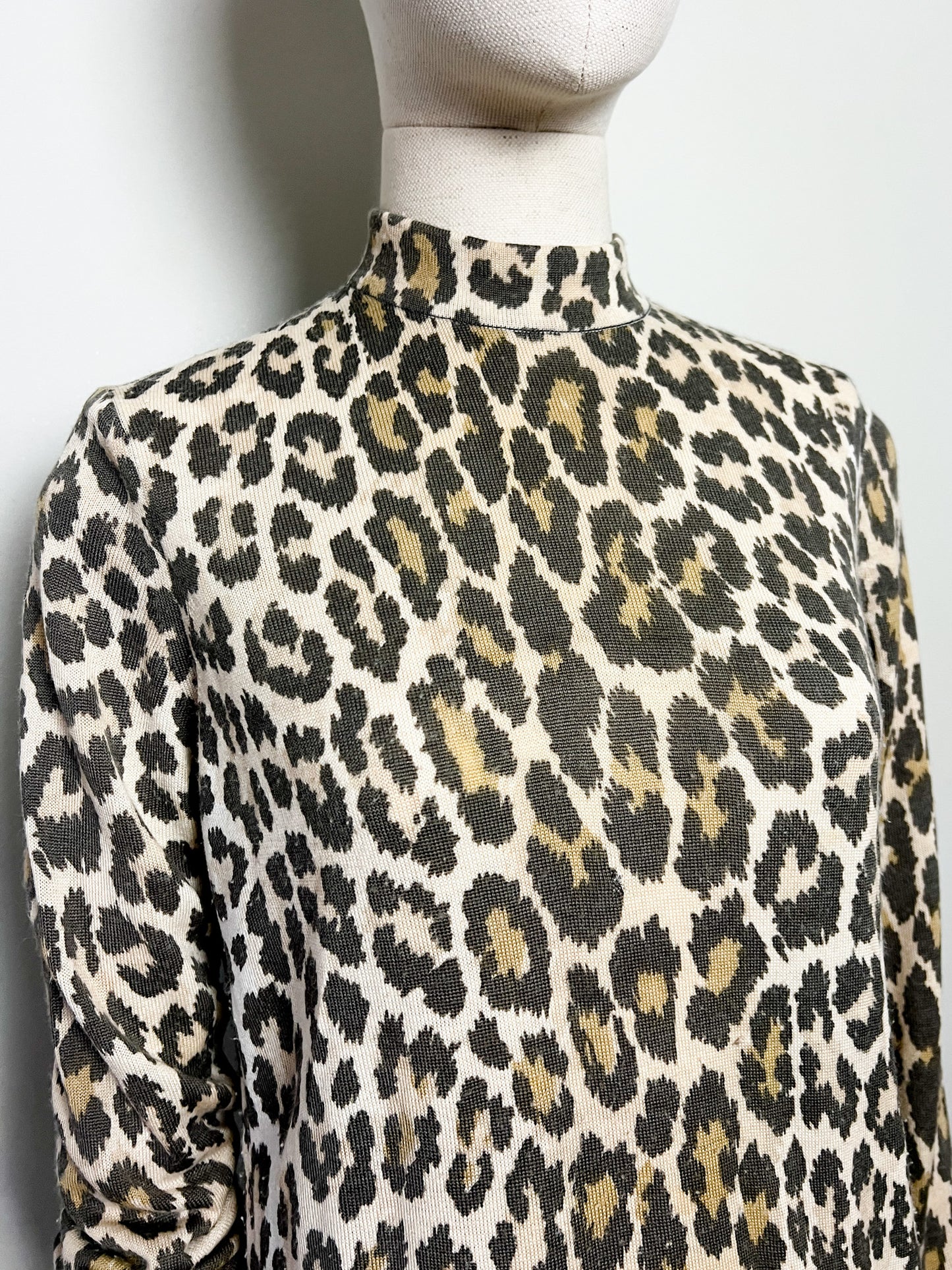 Pull Vintage Léopard Col Montant - Zip Éclair Dos - Rétro Chic Années 80/90 - Taille M/L