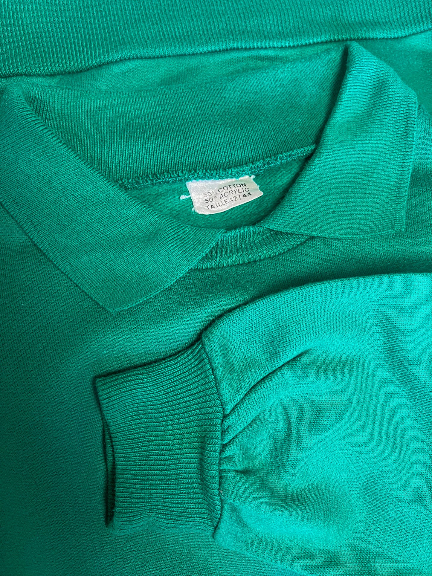 Sweatshirt Vintage Années 80 90 Unisexe Vert Gazon - Coupe Oversize - Petit Col - T. M/L