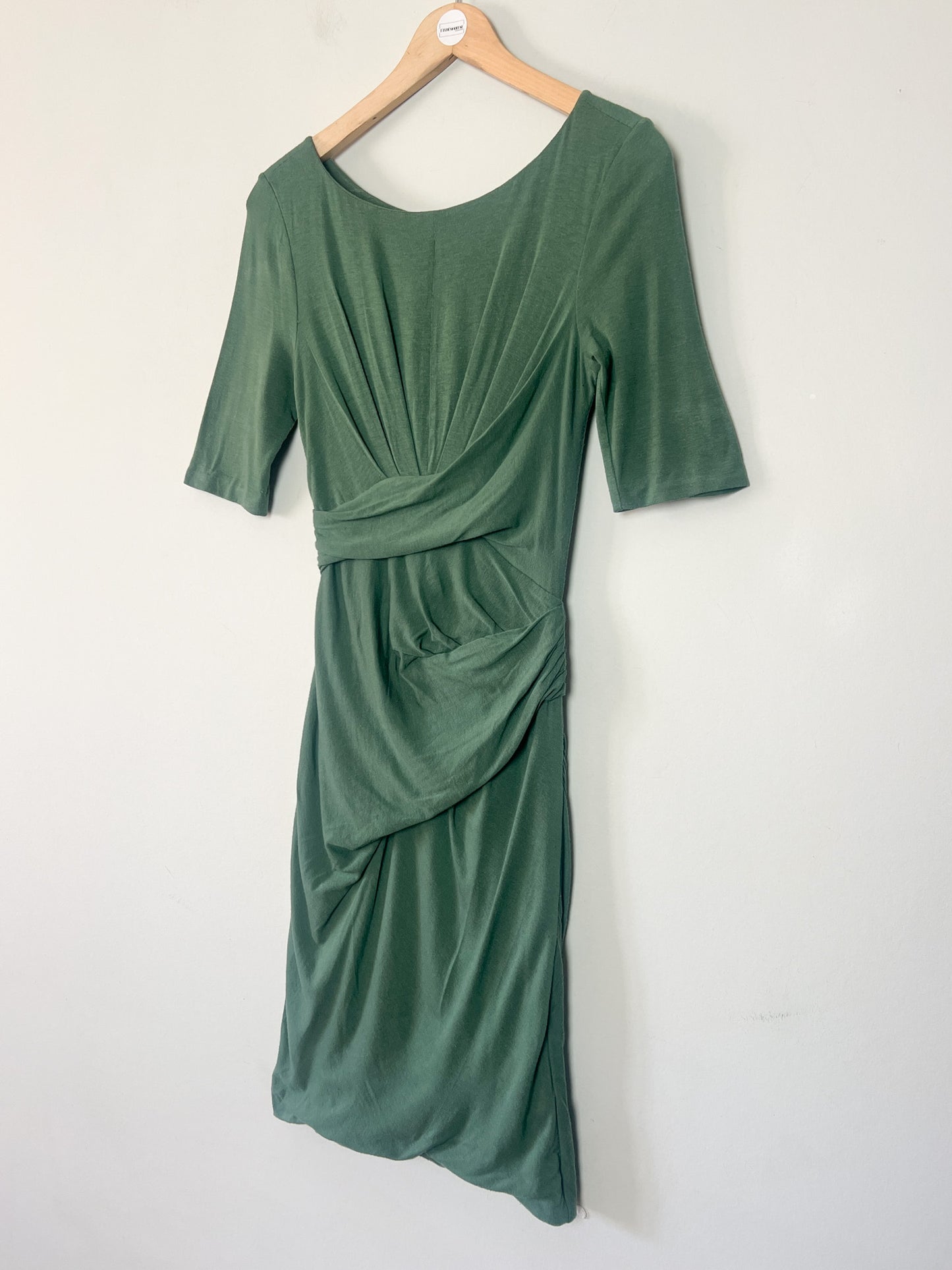 Robe CARVEN Designer - Sculpture Drapée - Tissu Épais & Doublé - Vert Élégant - T. 36 (S)