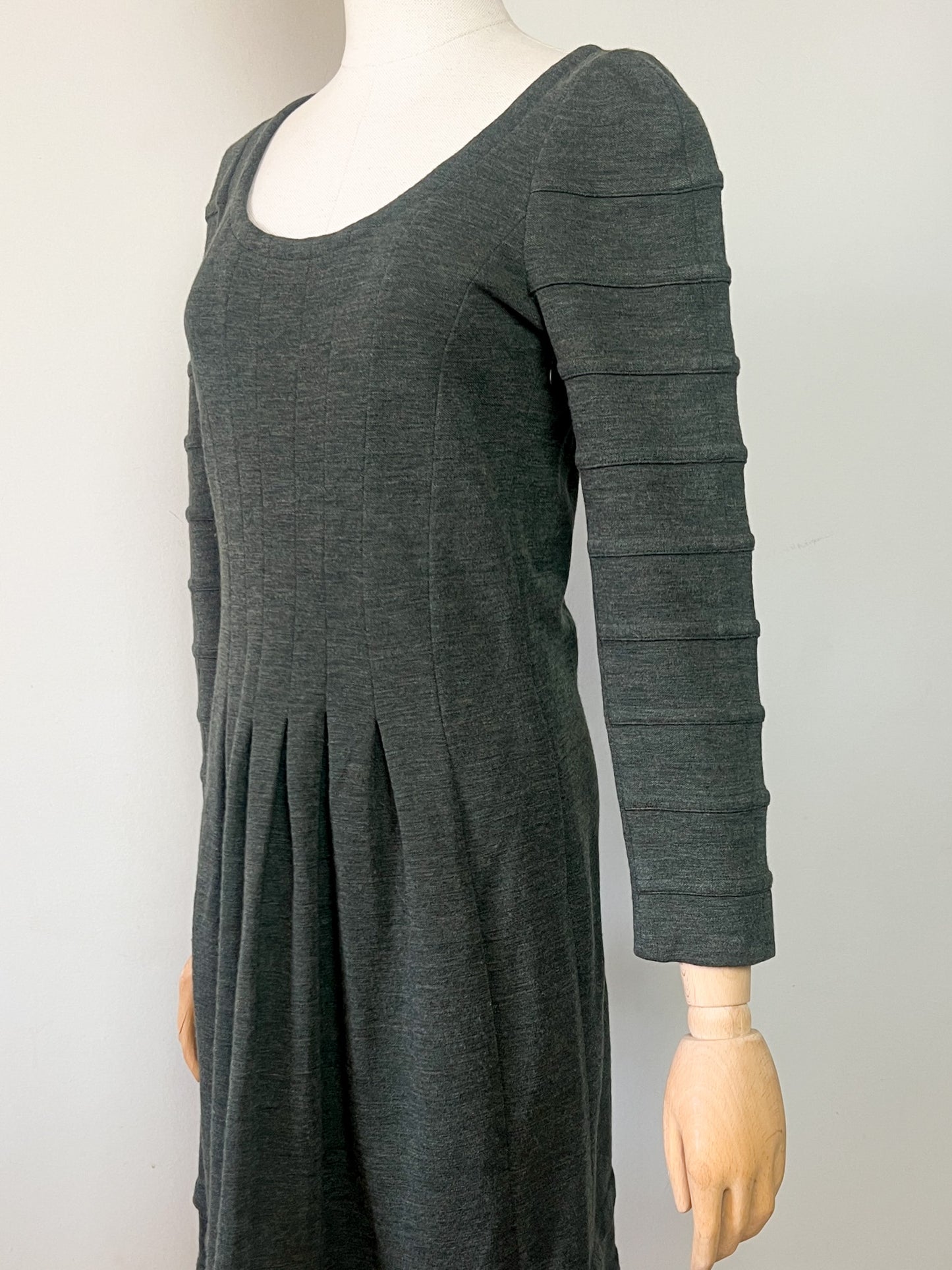 Robe SONIA RYKIEL 100% Laine Kaki - Design Asymétrique - T. 38 FR