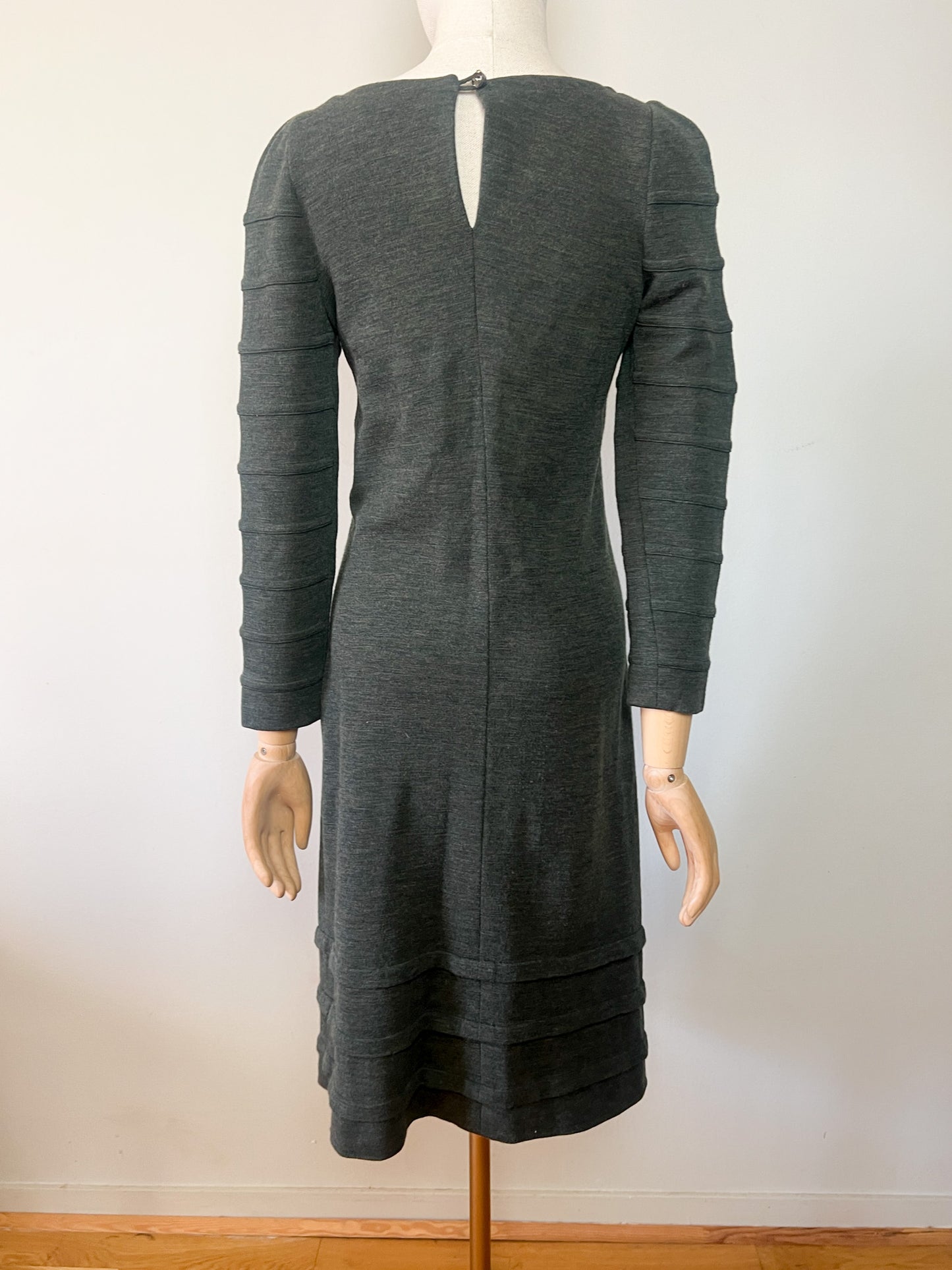 Robe SONIA RYKIEL 100% Laine Kaki - Design Asymétrique - T. 38 FR
