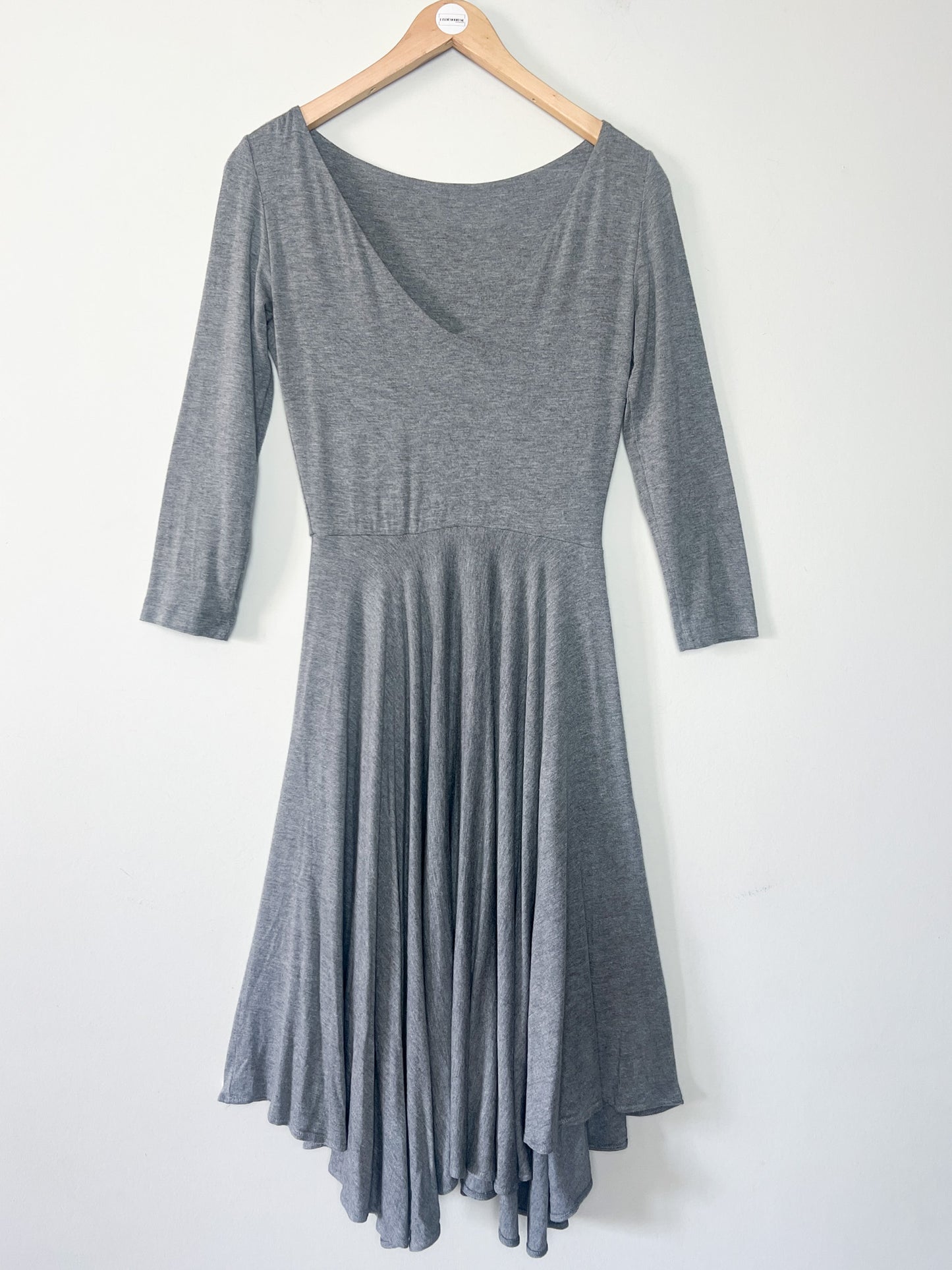 Robe Tara Jarmon Grise - Col Danseuse & Dos V - Viscose Élastiquée T. 36