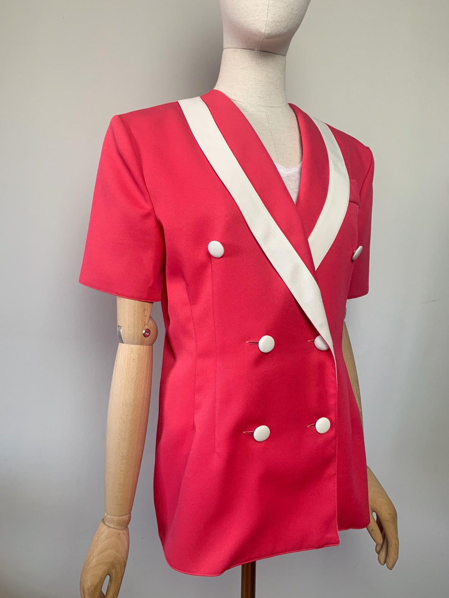 Veste croisée manches courtes rose et blanche vintage