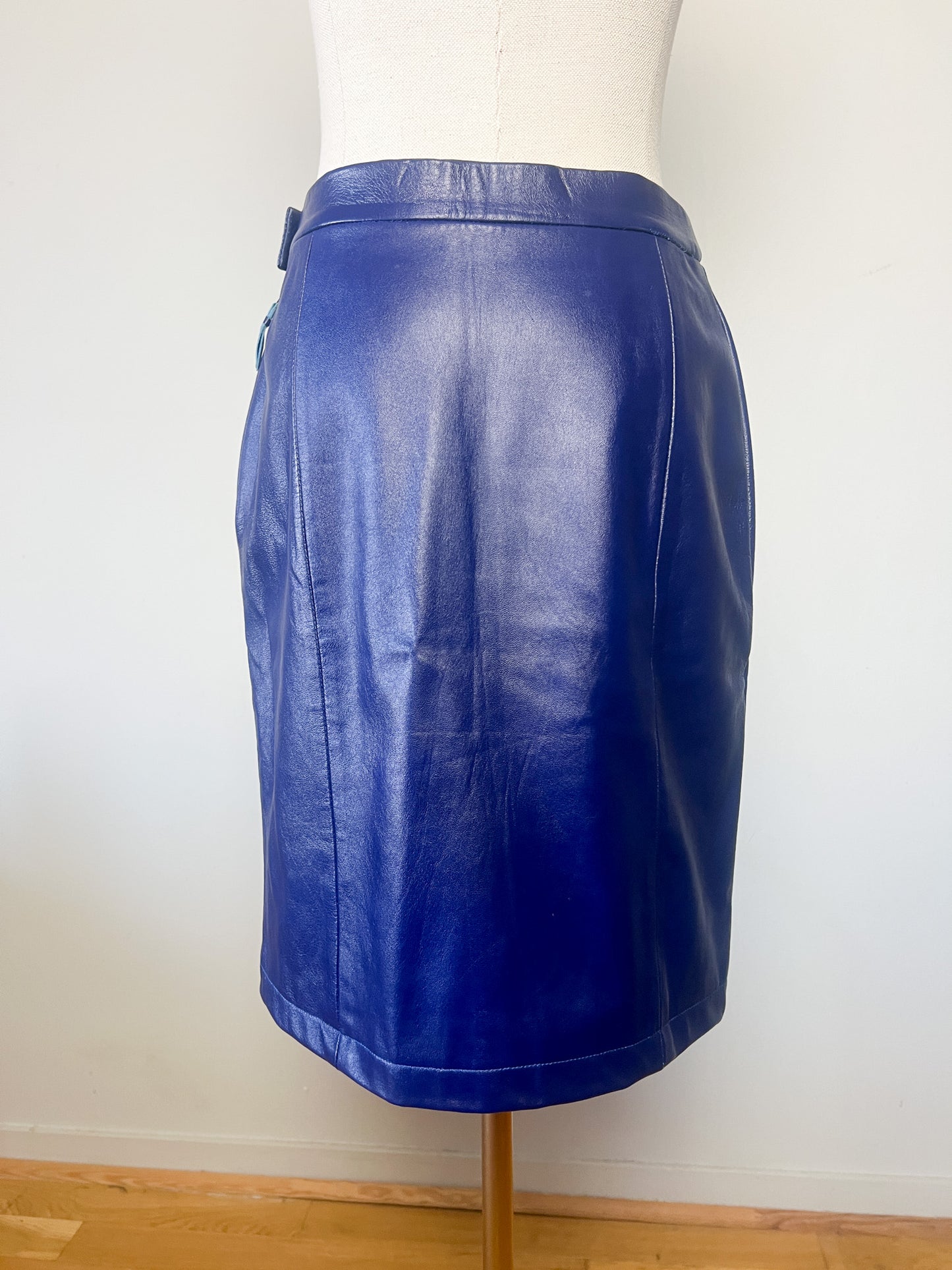 Jupe Droite en Cuir Souple Bleu Encre - Longueur Genou - Style Vintage T. S/M