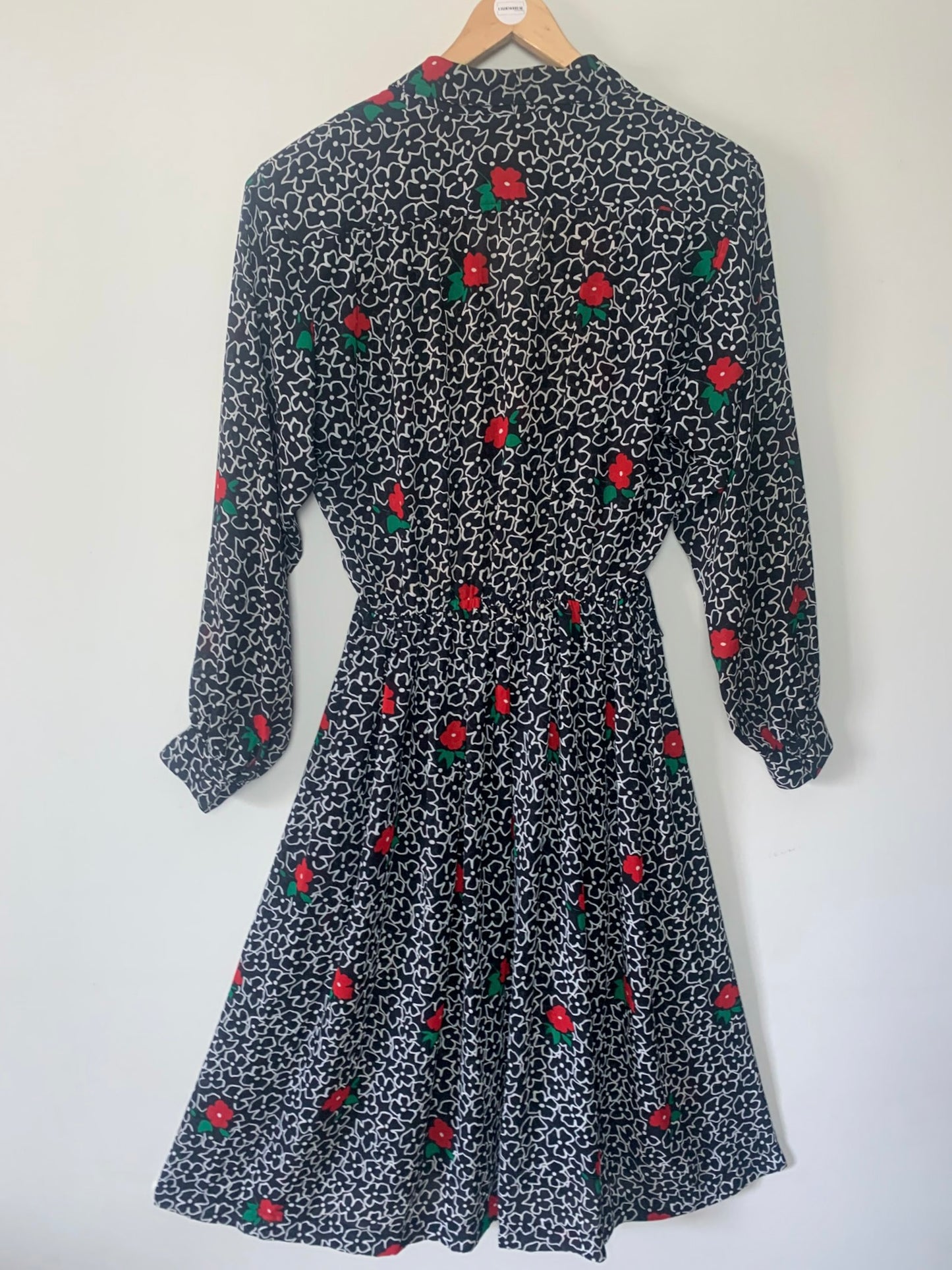 Robe Vintage LESLIE FAY - Imprimé Floral Noir, Rouge & Vert - Épaules Structurées - Années 80 - T. 40/42 FR (L)
