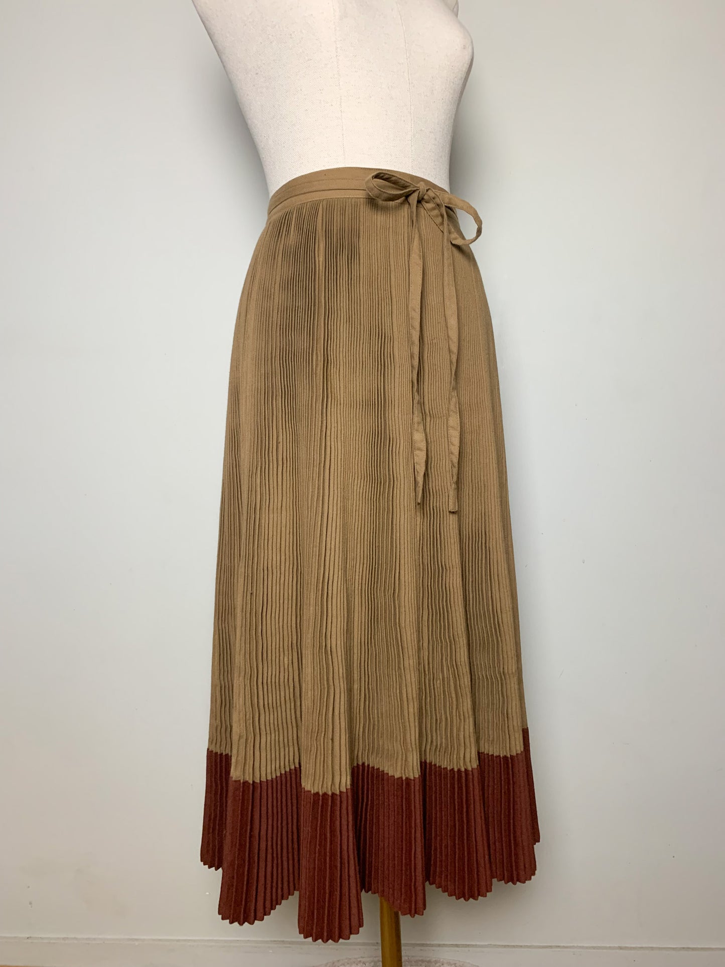 Jupe Vintage Emmanuelle Khanh - Midi Plissée Soleil - T. 32/34