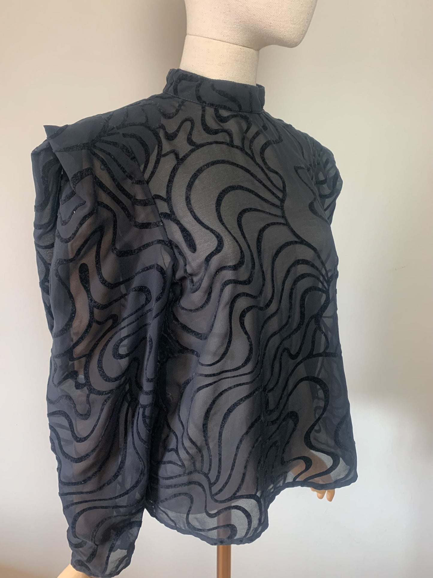 Blouse Vintage Années 80 Marc Obadia x Léonard de Cœur - Voile Noir et Velours Floqué