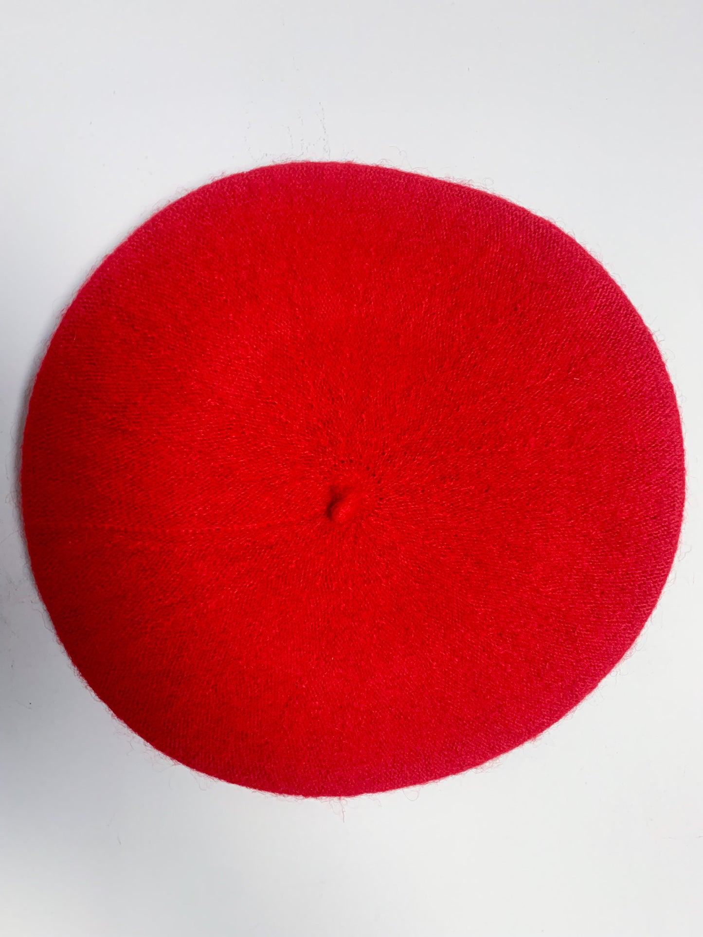 Béret Rouge Vif Classique - Mélange Laine & Acrylique - Neuf / Jamais Porté - Accessoire Intemporel