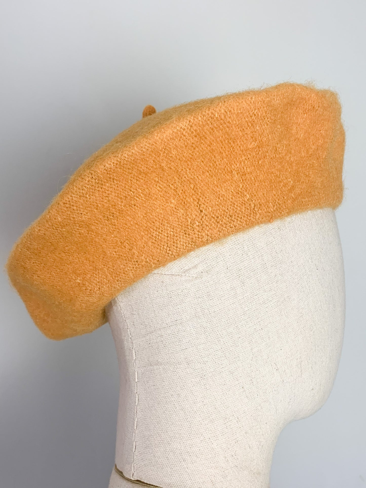 Béret Classique Neuf Jaune Moutarde - Laine et Acrylique - Taille Unique