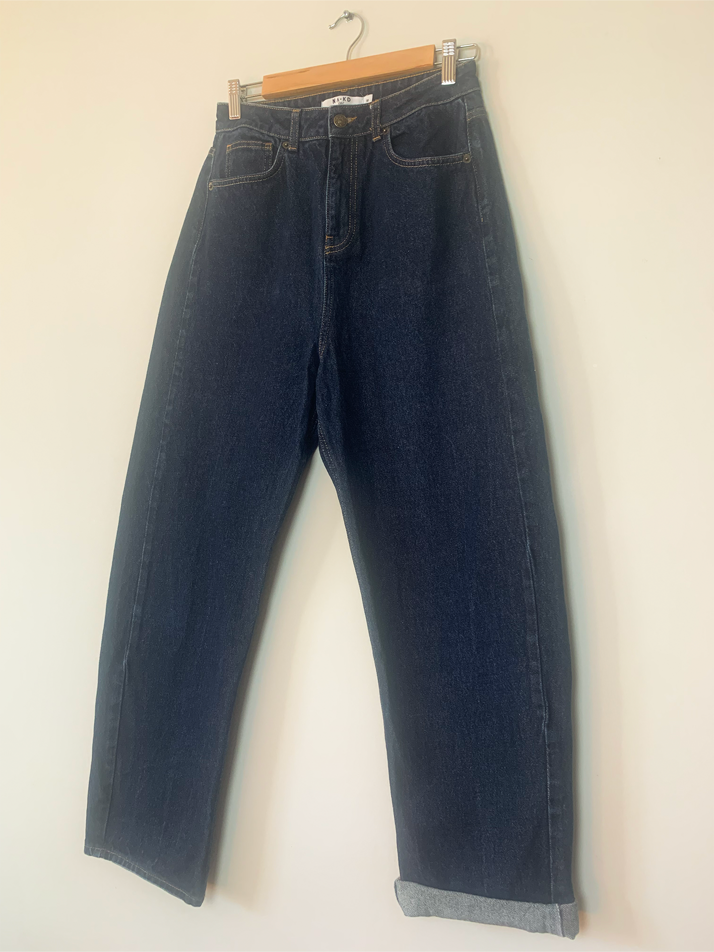Jean femme mom indigo NA-KD