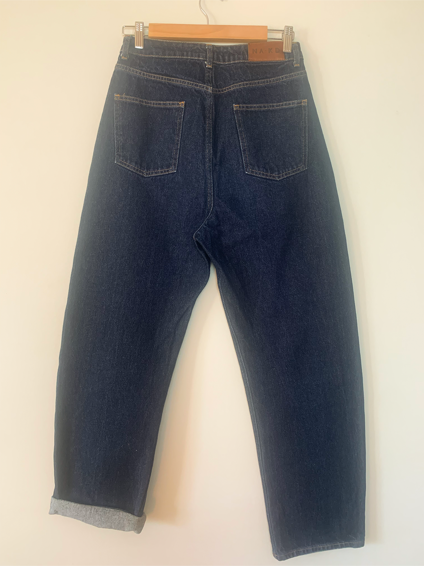 Jean femme mom indigo NA-KD