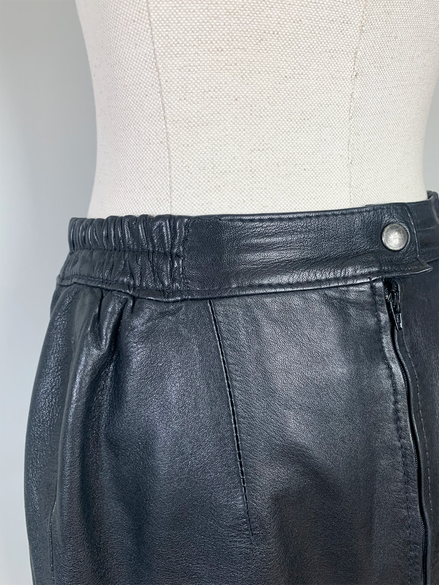 Jupe Droite 100% Cuir Noir Vintage - Taille Élastiquée Latérale - Style Années 90