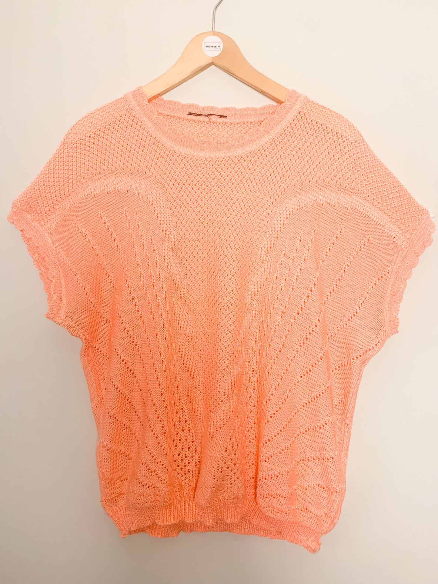 Top en maille manches courtes rose saumon vintage