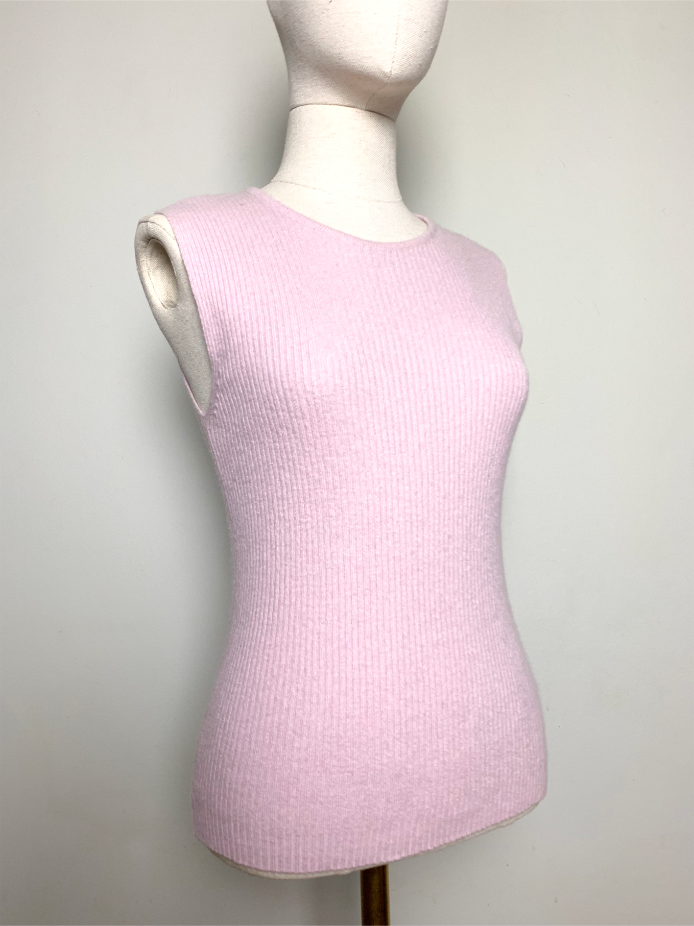 Pull sans manche rose mélange cachemire