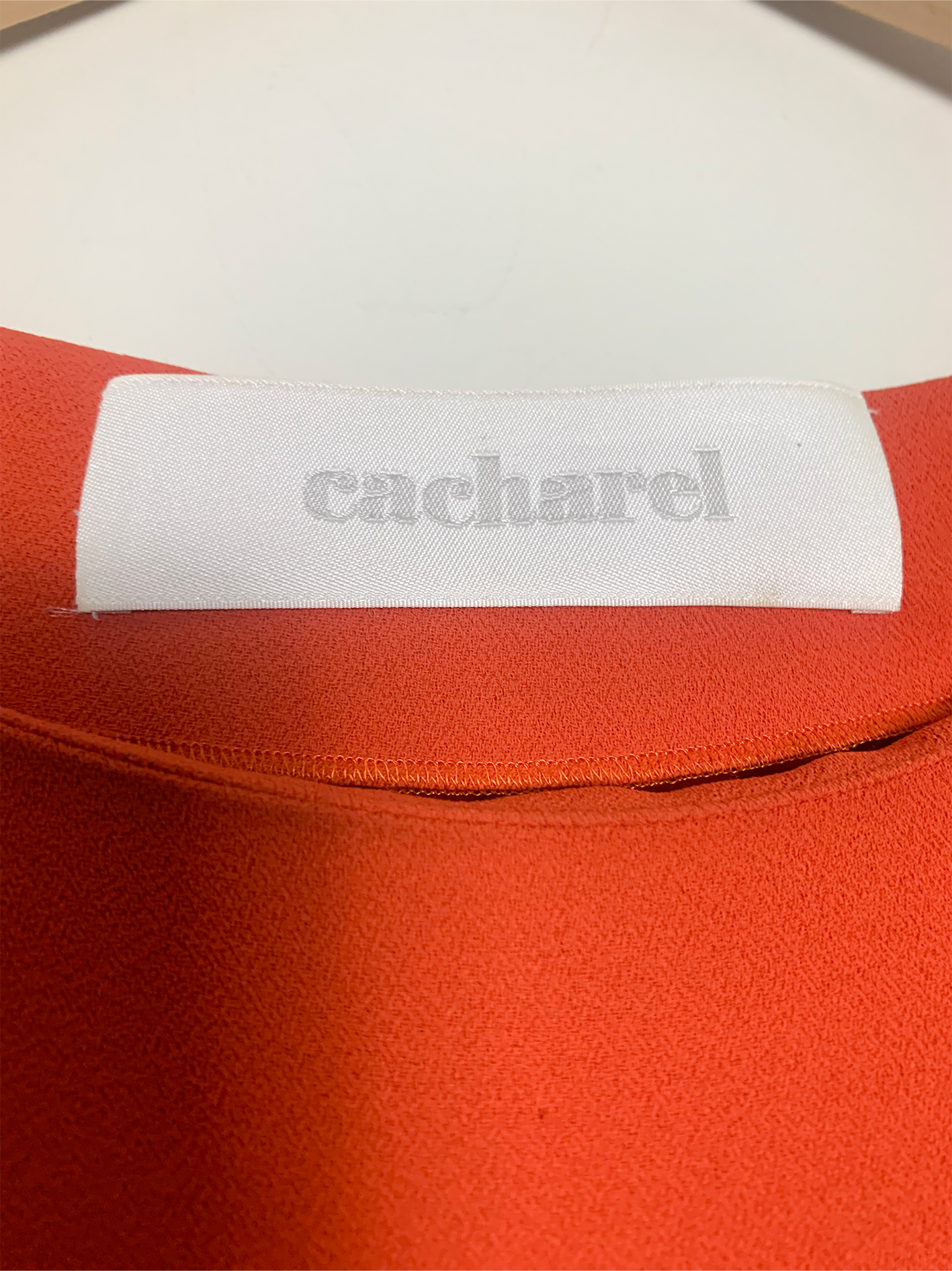 Robe en crêpe orange vintage Cacharel